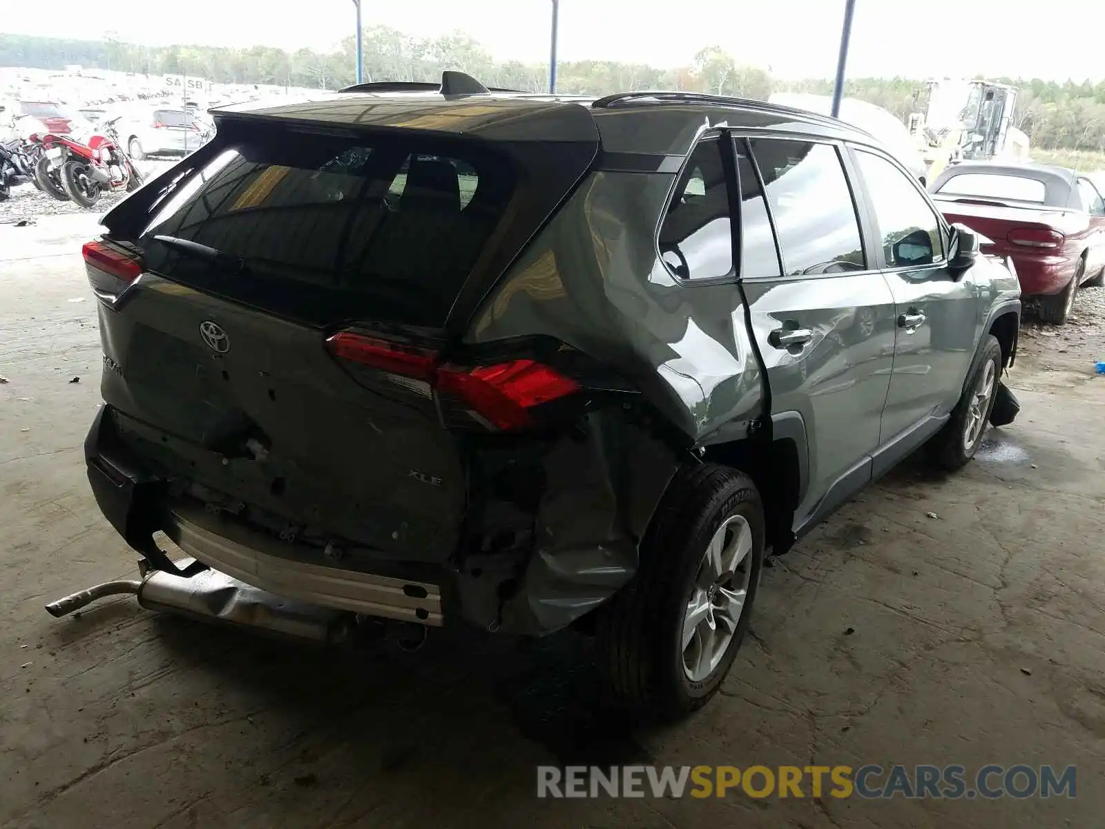 4 Photograph of a damaged car 2T3W1RFV0LC054947 TOYOTA RAV4 2020