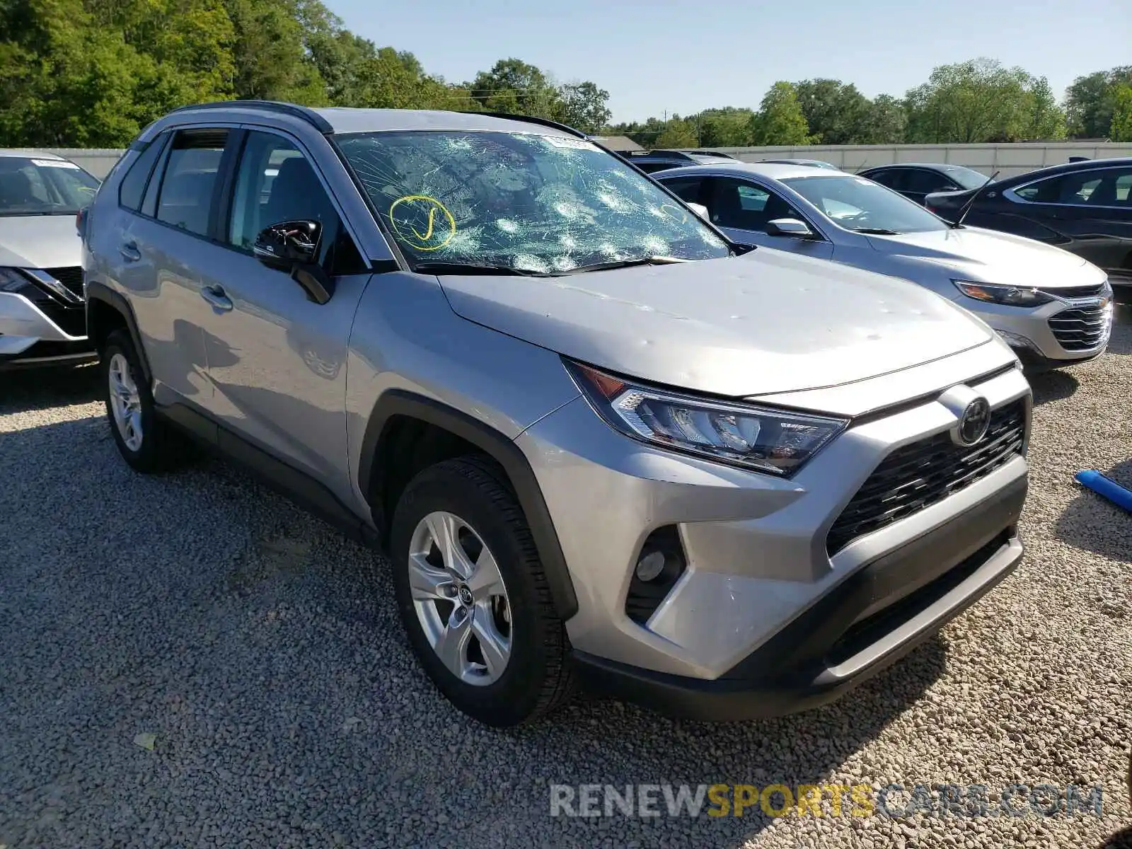 1 Photograph of a damaged car 2T3W1RFV0LC055239 TOYOTA RAV4 2020