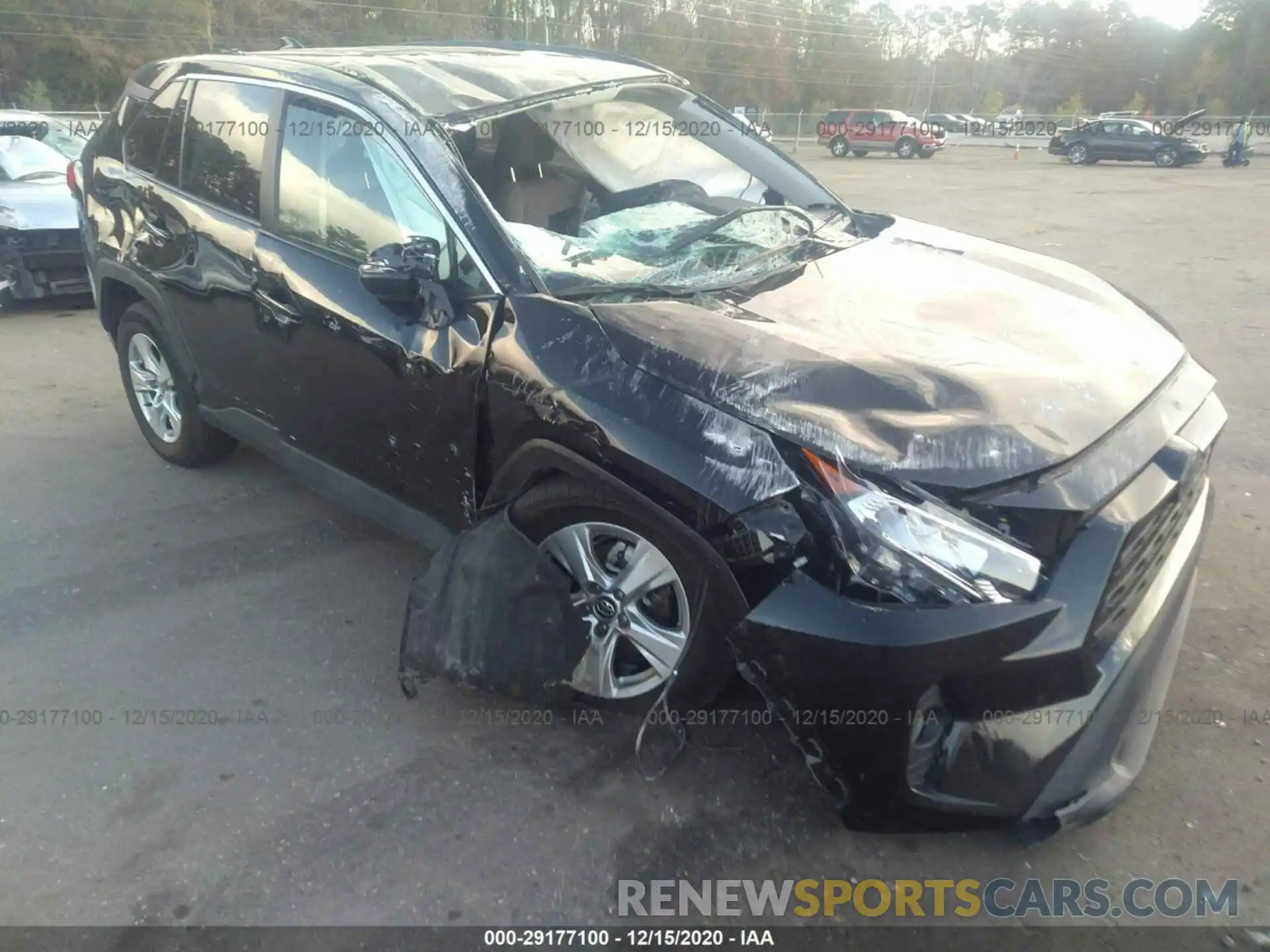 6 Photograph of a damaged car 2T3W1RFV0LC056293 TOYOTA RAV4 2020