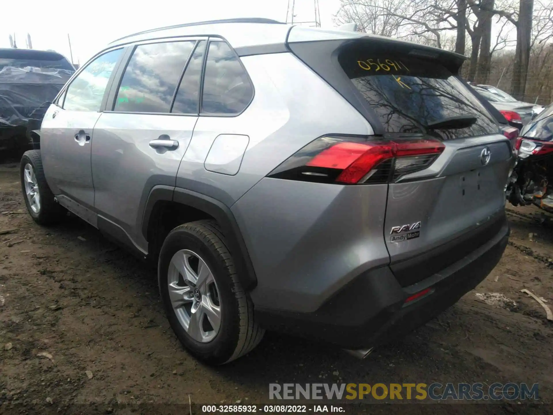 3 Photograph of a damaged car 2T3W1RFV0LC056911 TOYOTA RAV4 2020