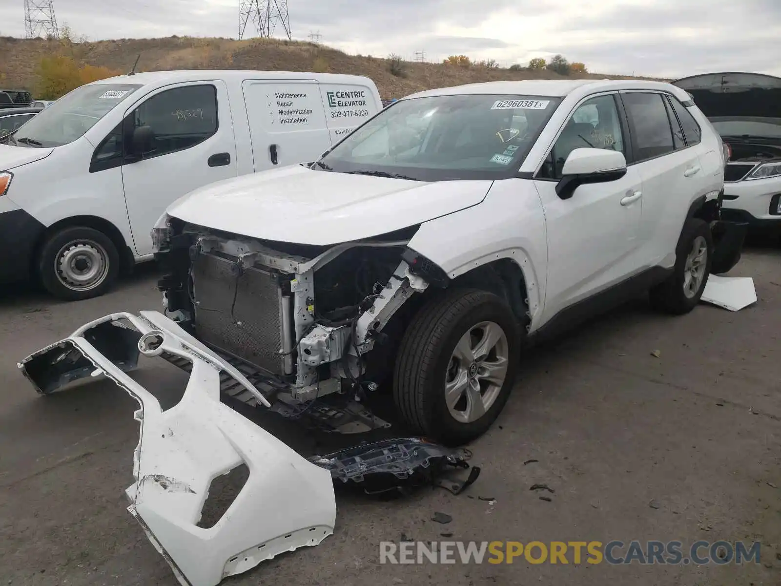 2 Photograph of a damaged car 2T3W1RFV0LC058917 TOYOTA RAV4 2020