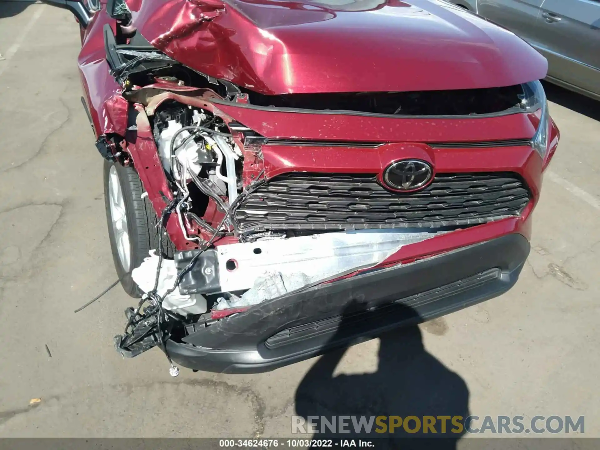 6 Photograph of a damaged car 2T3W1RFV0LC082649 TOYOTA RAV4 2020