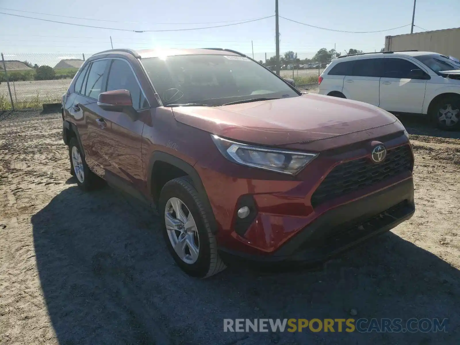 1 Photograph of a damaged car 2T3W1RFV0LW058284 TOYOTA RAV4 2020