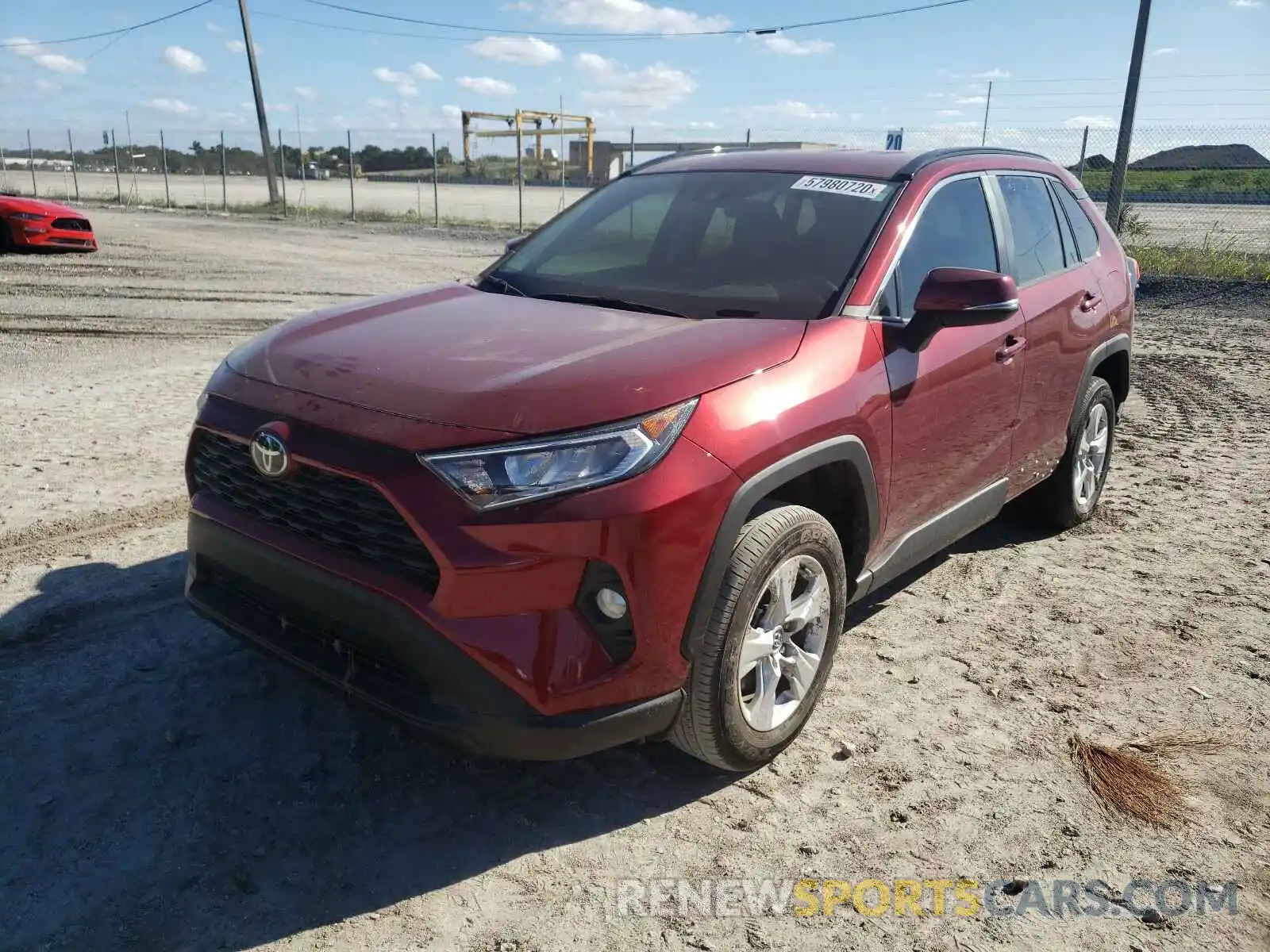 2 Фотография поврежденного автомобиля 2T3W1RFV0LW058284 TOYOTA RAV4 2020