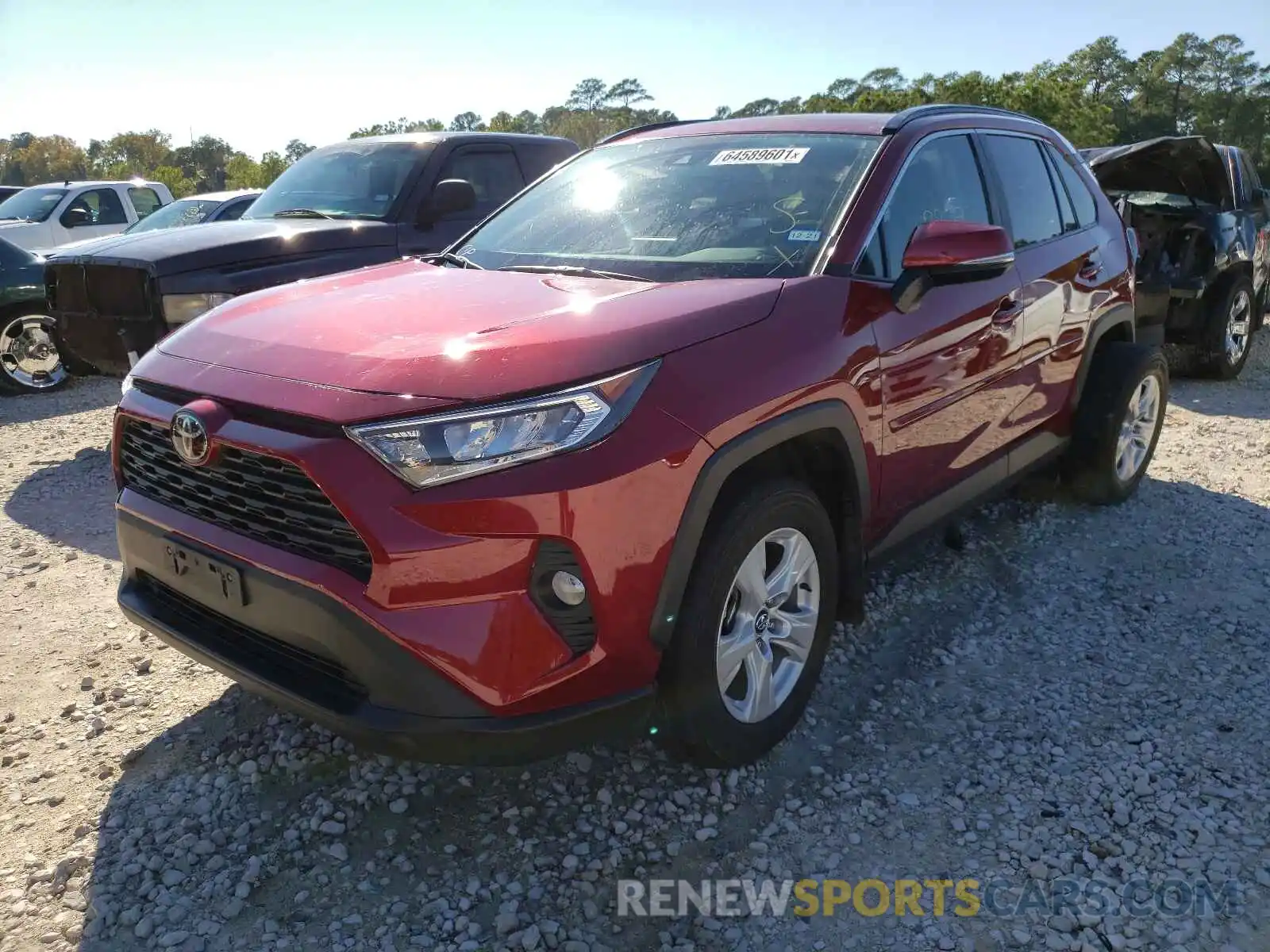 2 Photograph of a damaged car 2T3W1RFV0LW067213 TOYOTA RAV4 2020