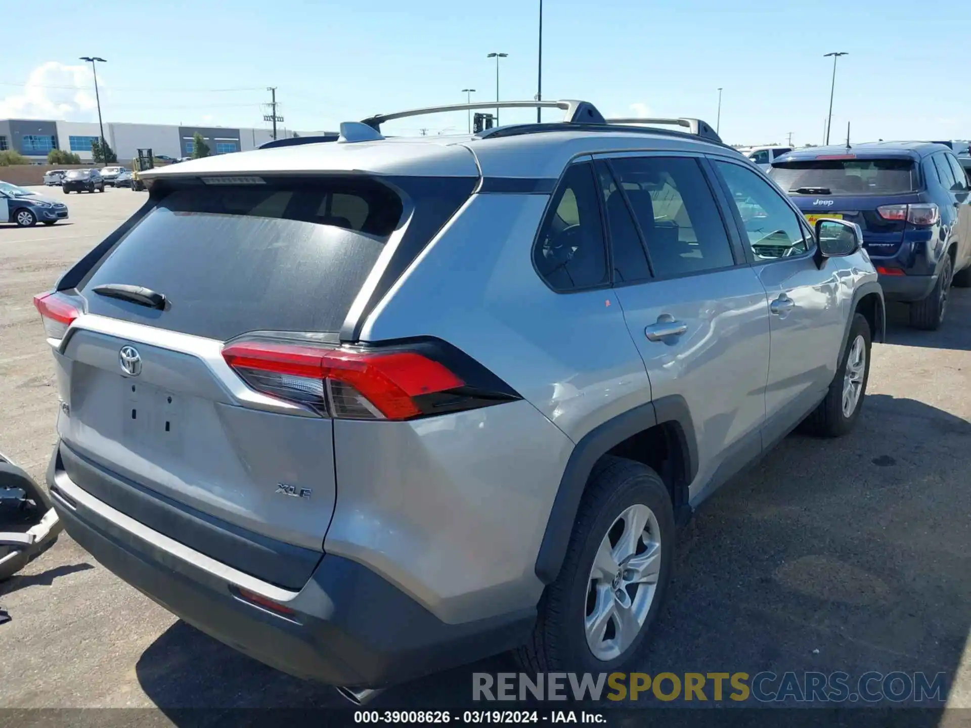 4 Photograph of a damaged car 2T3W1RFV0LW070788 TOYOTA RAV4 2020