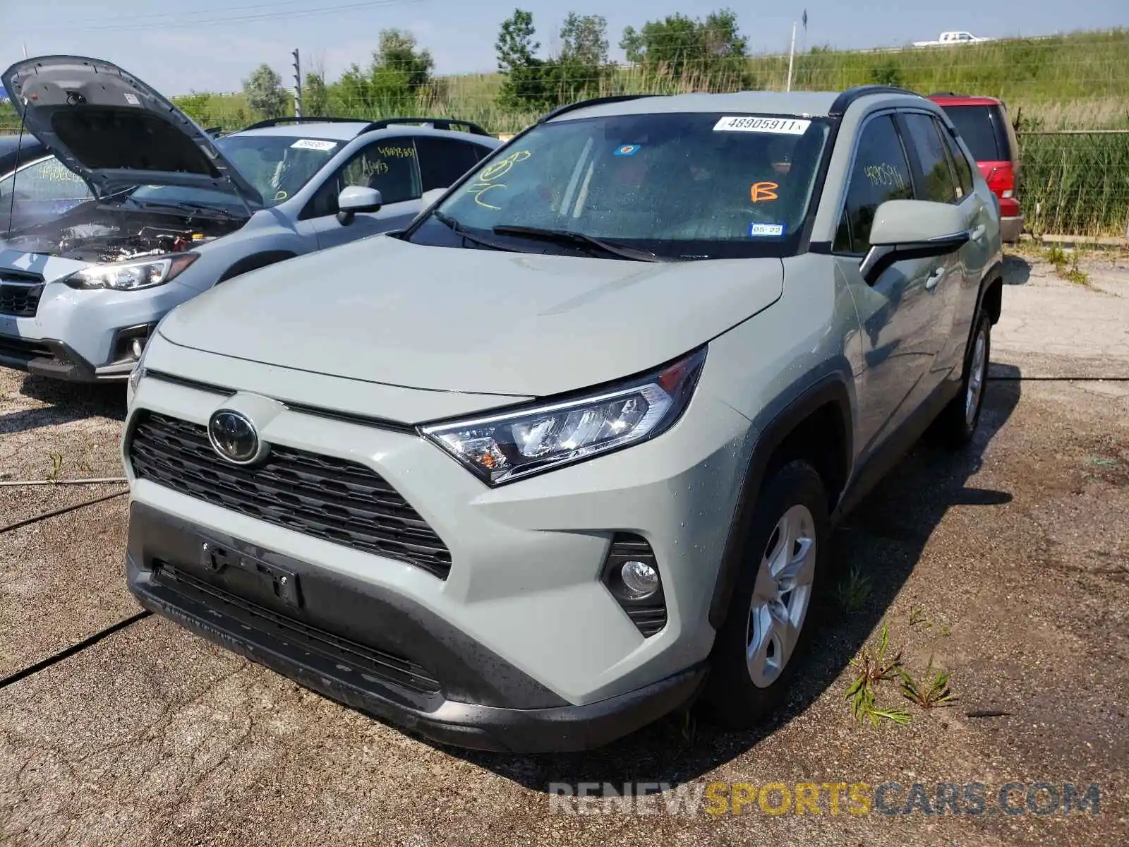 2 Photograph of a damaged car 2T3W1RFV0LW078115 TOYOTA RAV4 2020