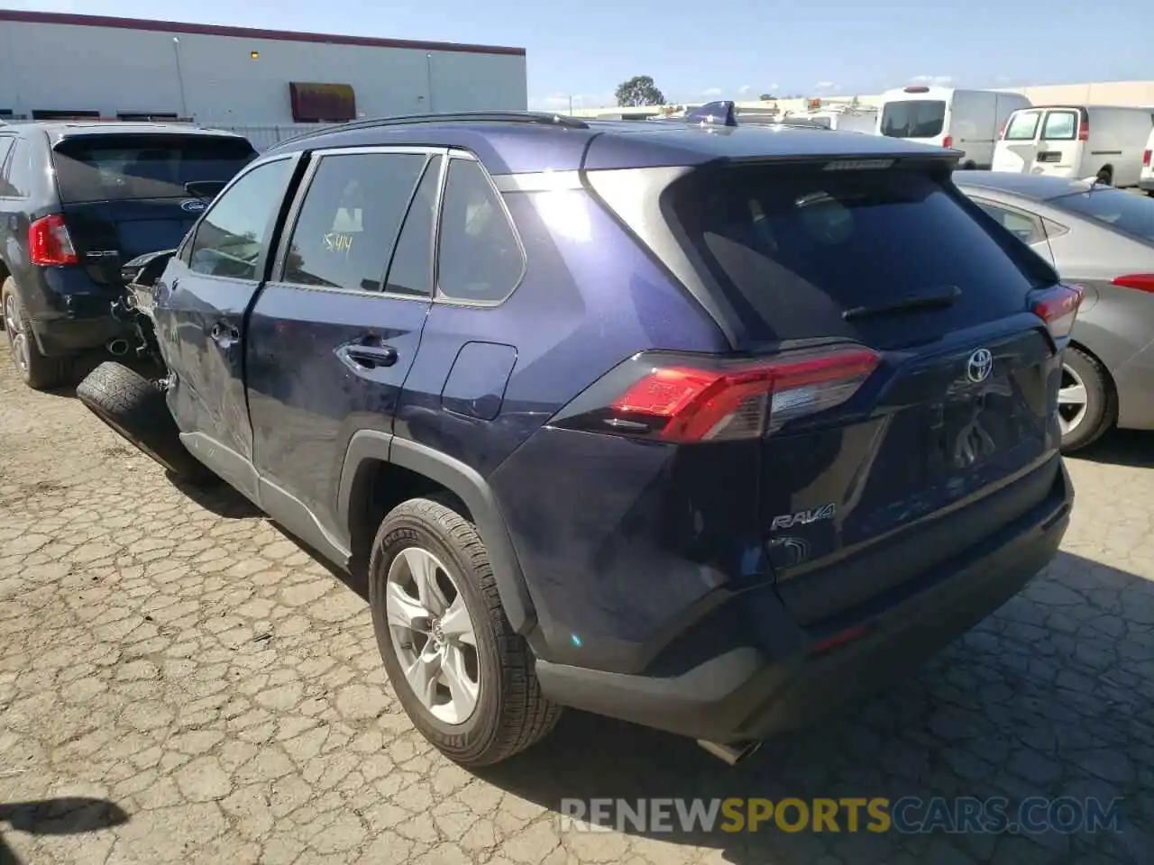 3 Photograph of a damaged car 2T3W1RFV0LW079135 TOYOTA RAV4 2020