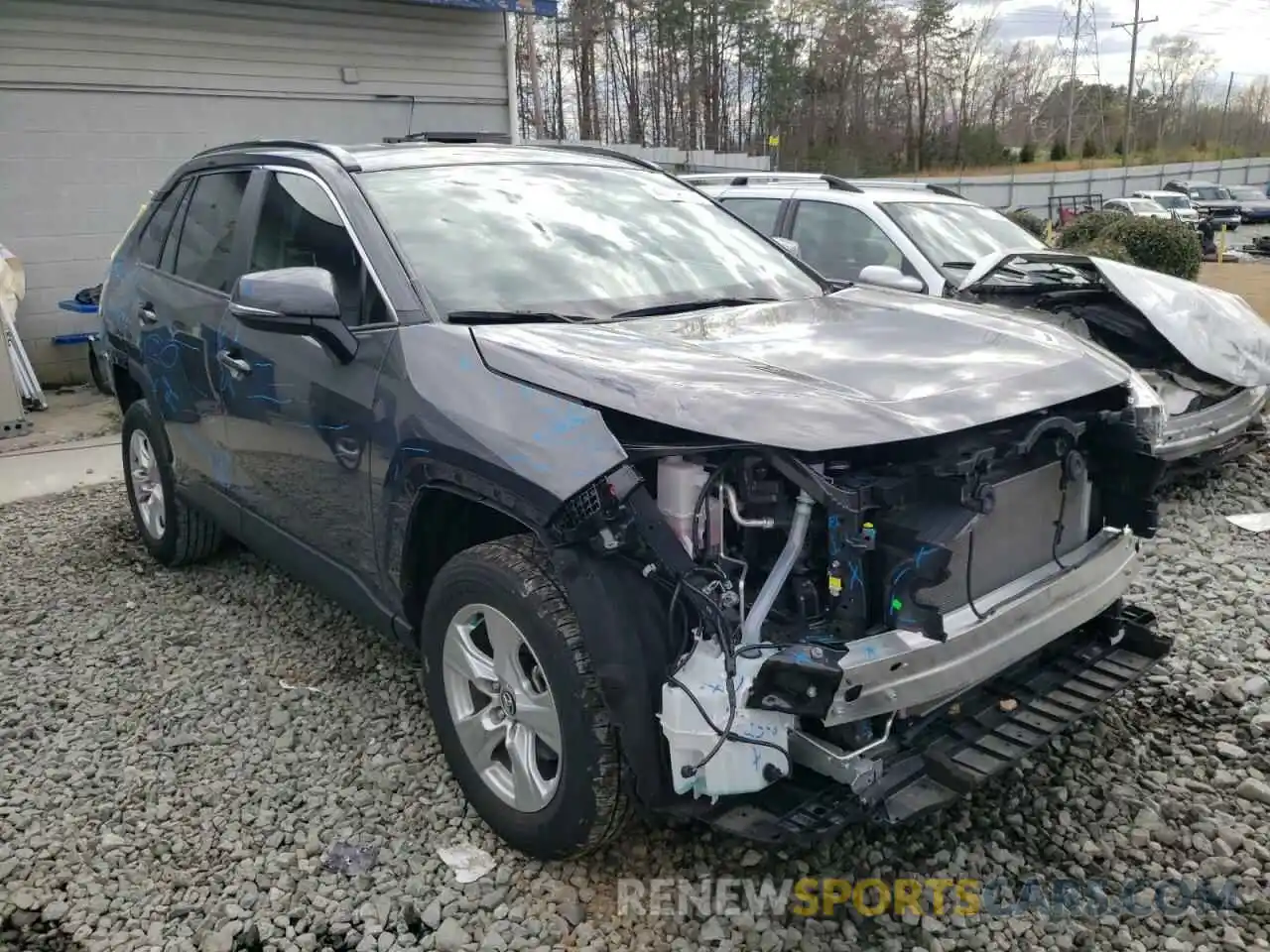 1 Photograph of a damaged car 2T3W1RFV0LW091785 TOYOTA RAV4 2020