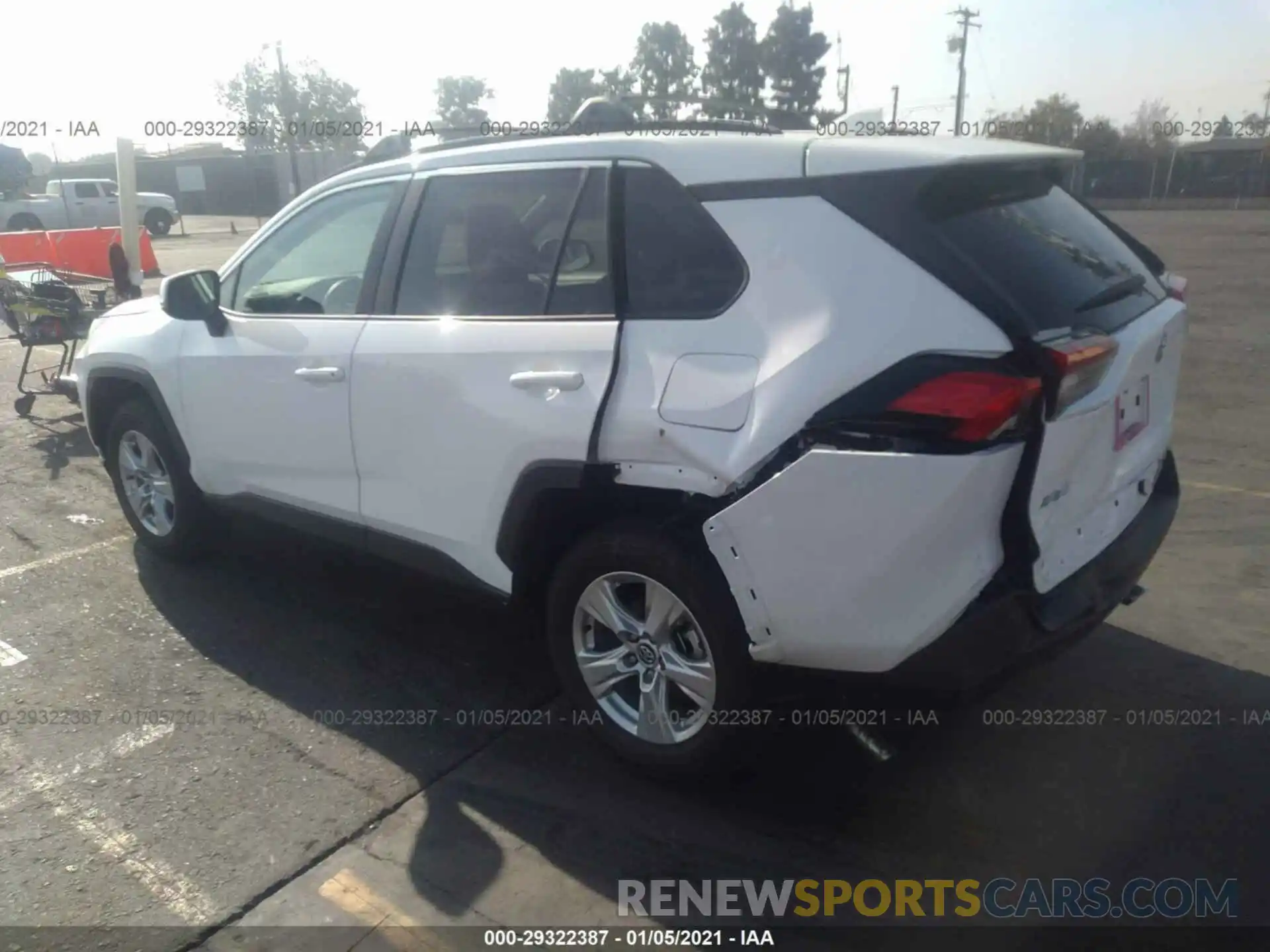 3 Photograph of a damaged car 2T3W1RFV0LW096100 TOYOTA RAV4 2020