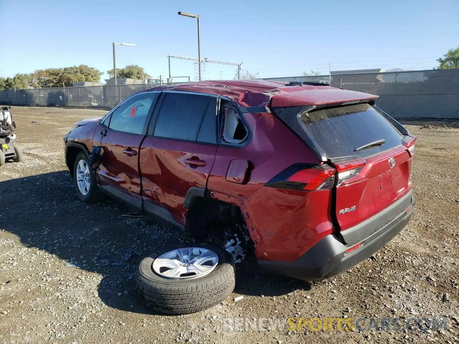 3 Photograph of a damaged car 2T3W1RFV0LW102266 TOYOTA RAV4 2020