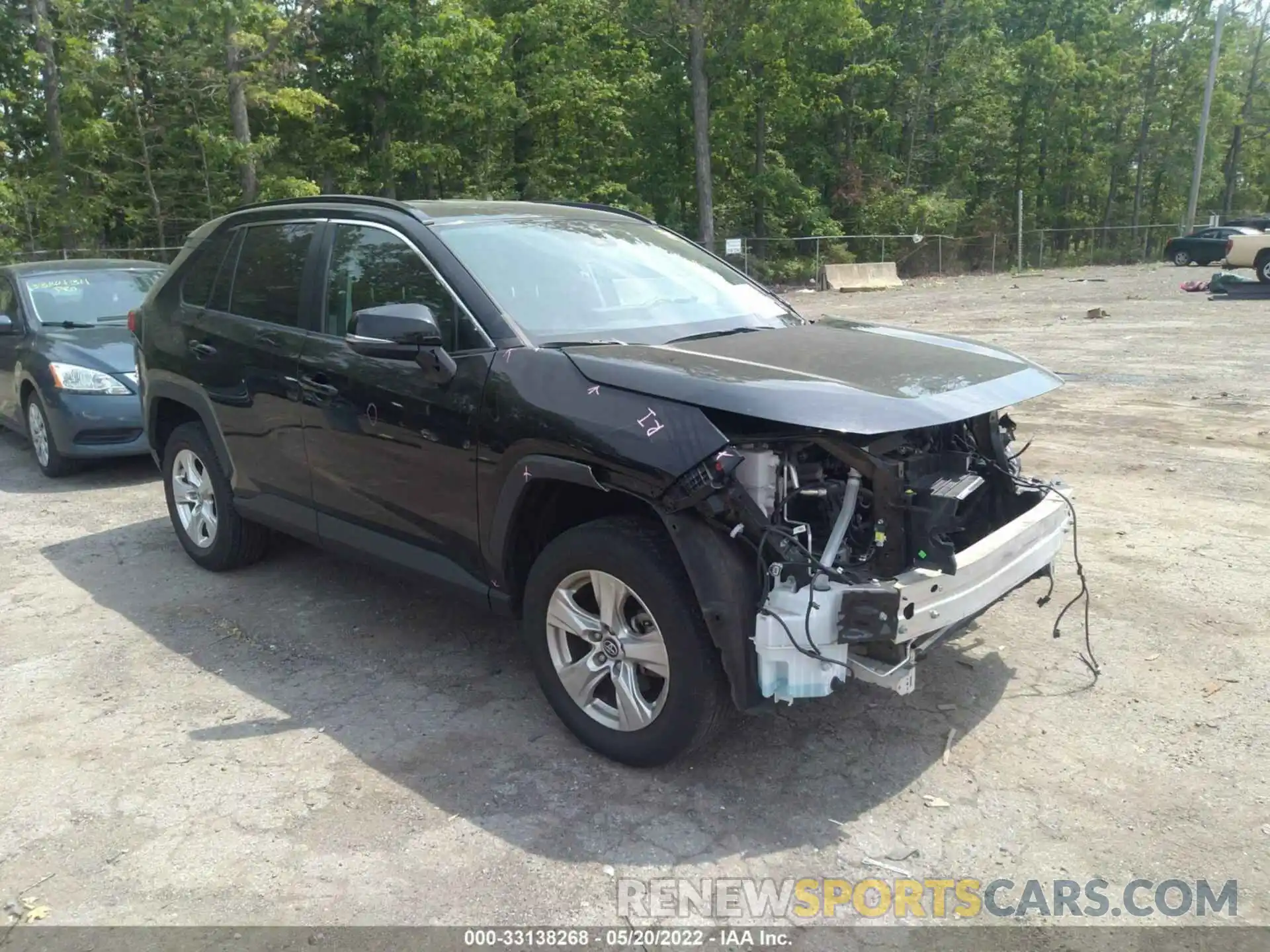 1 Photograph of a damaged car 2T3W1RFV1LC035923 TOYOTA RAV4 2020