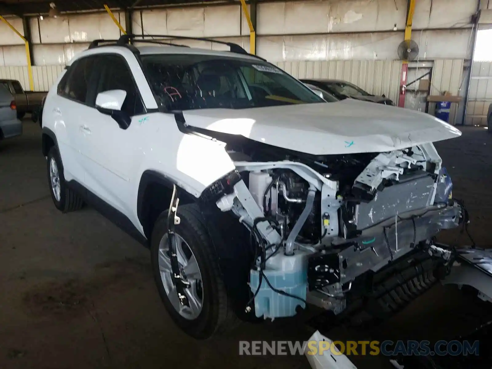 1 Photograph of a damaged car 2T3W1RFV1LC038479 TOYOTA RAV4 2020