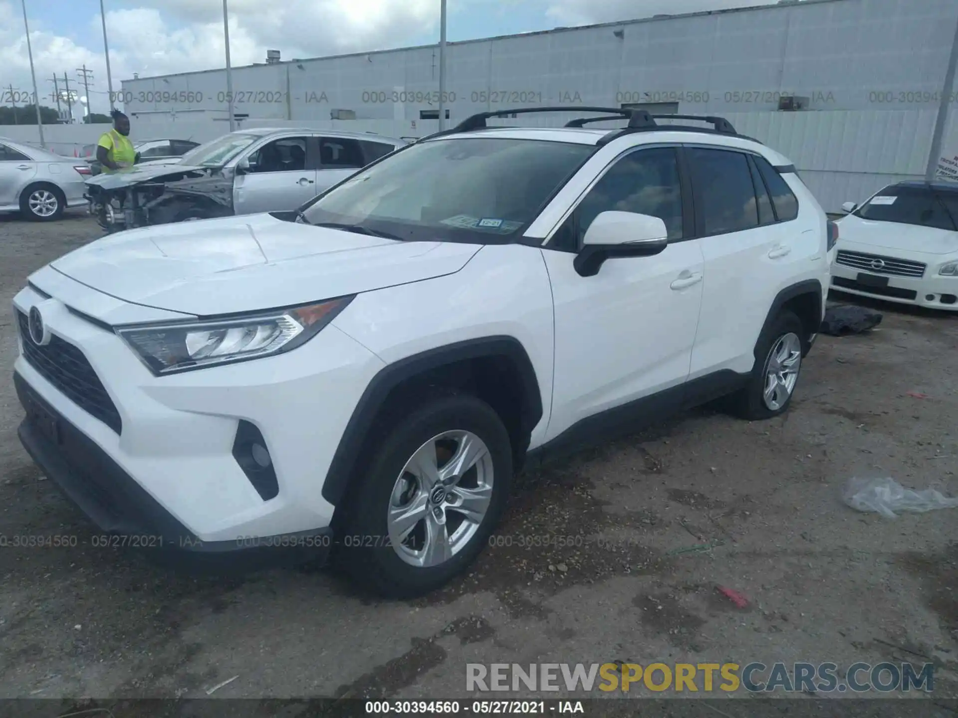 2 Photograph of a damaged car 2T3W1RFV1LC044380 TOYOTA RAV4 2020