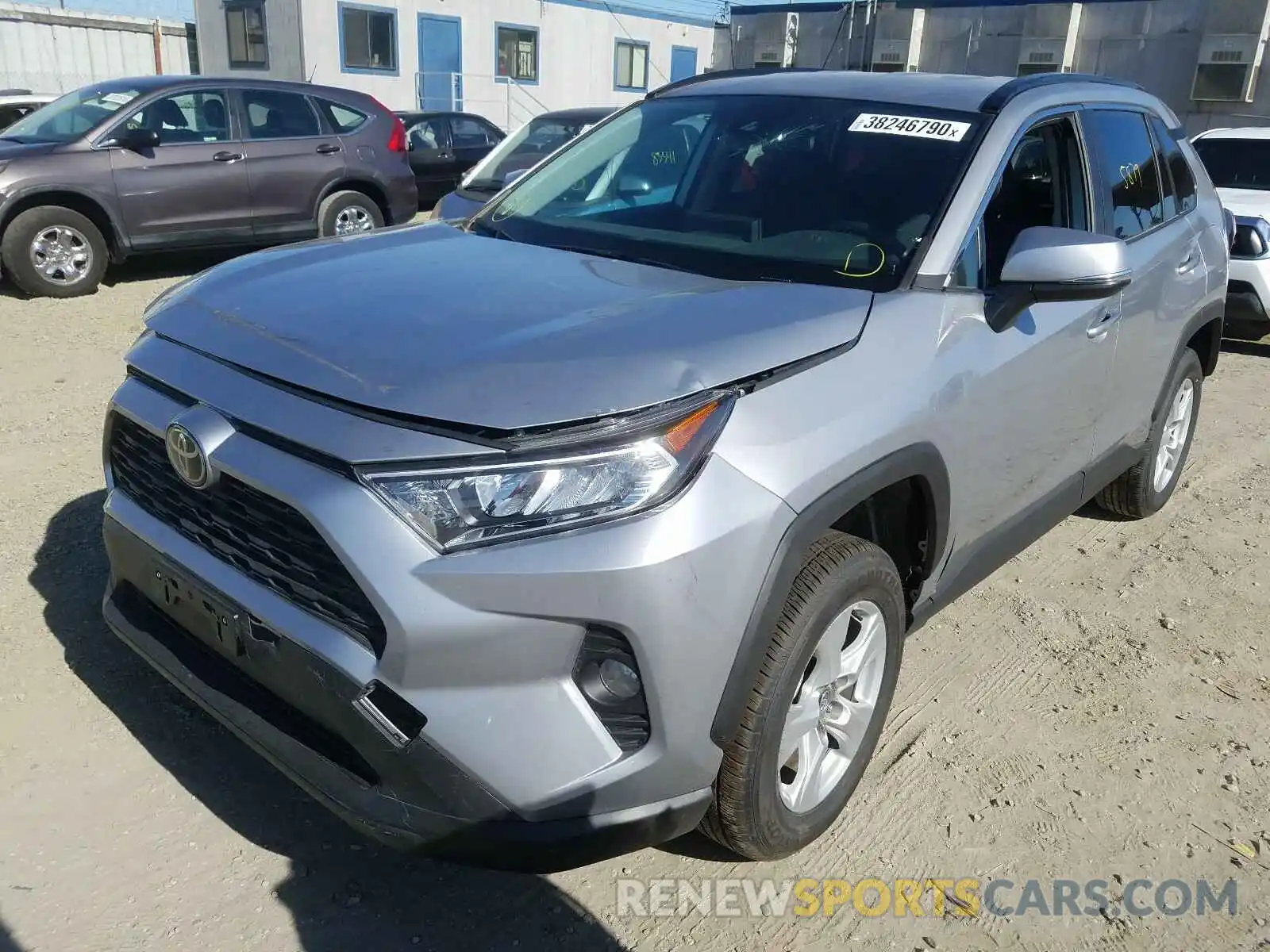 2 Photograph of a damaged car 2T3W1RFV1LC045450 TOYOTA RAV4 2020