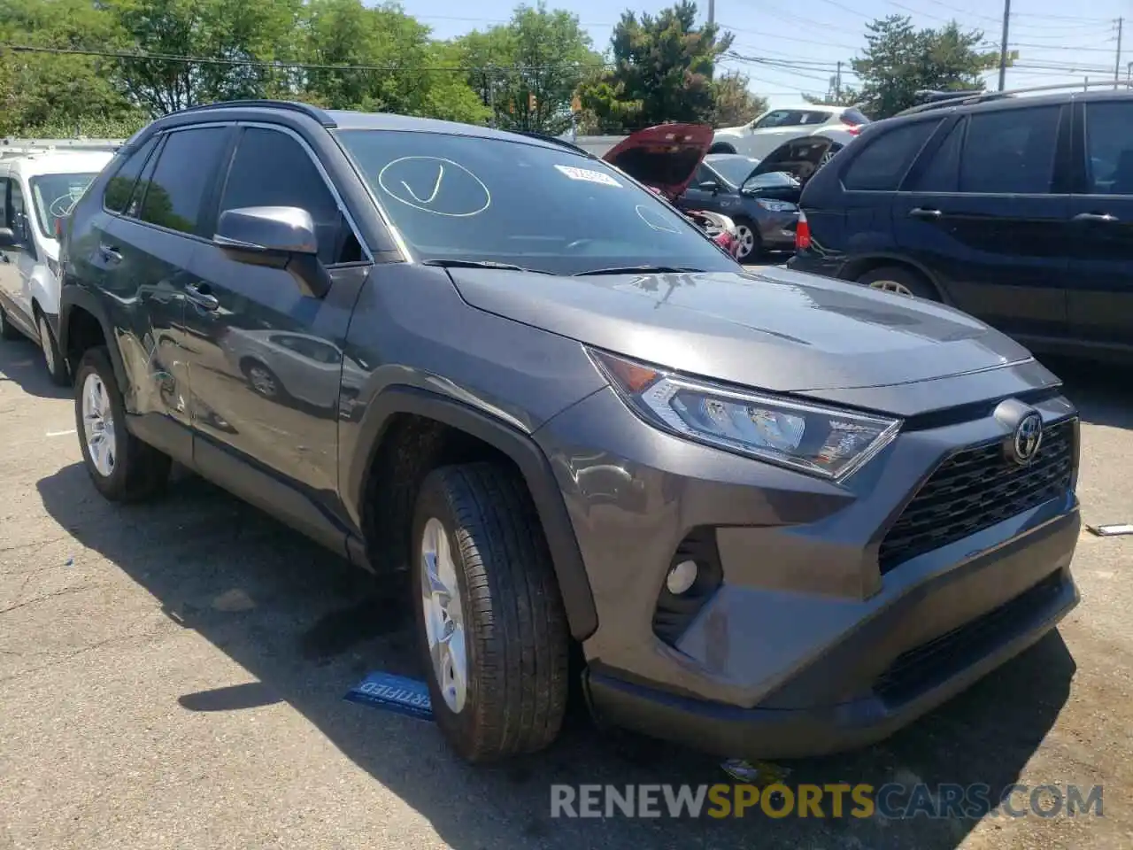 1 Photograph of a damaged car 2T3W1RFV1LC052348 TOYOTA RAV4 2020