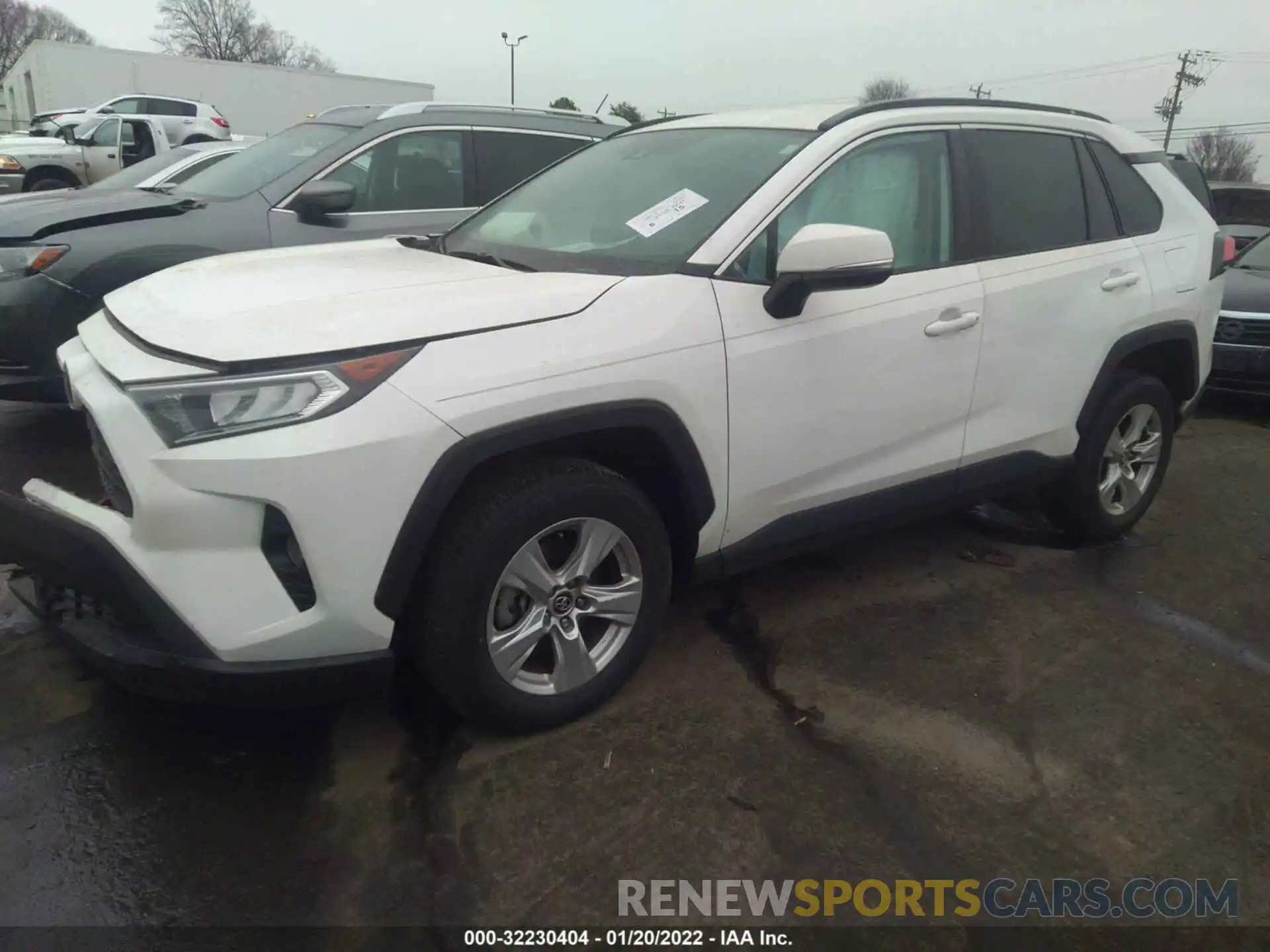 2 Photograph of a damaged car 2T3W1RFV1LC052401 TOYOTA RAV4 2020