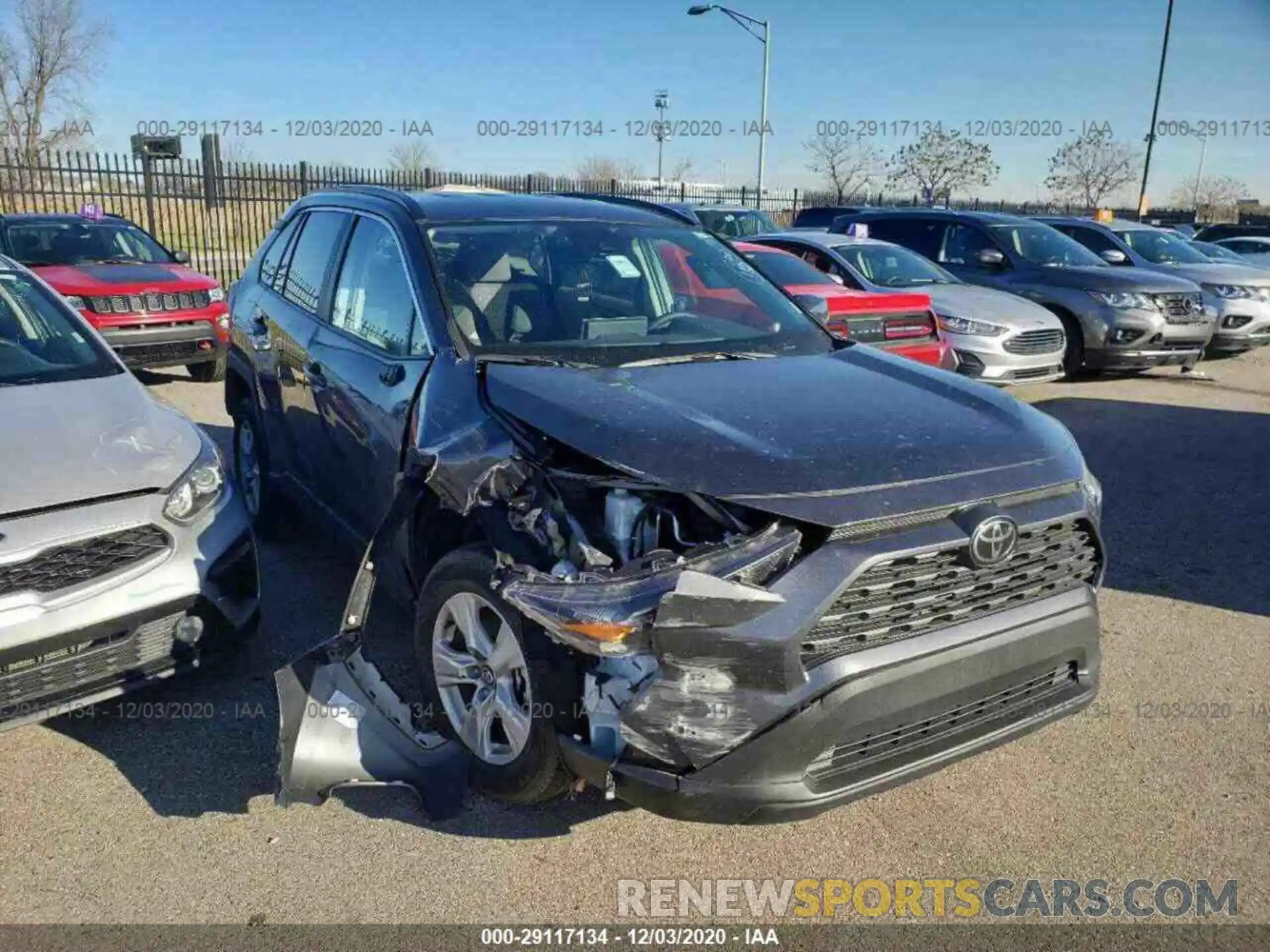 8 Photograph of a damaged car 2T3W1RFV1LC053029 TOYOTA RAV4 2020