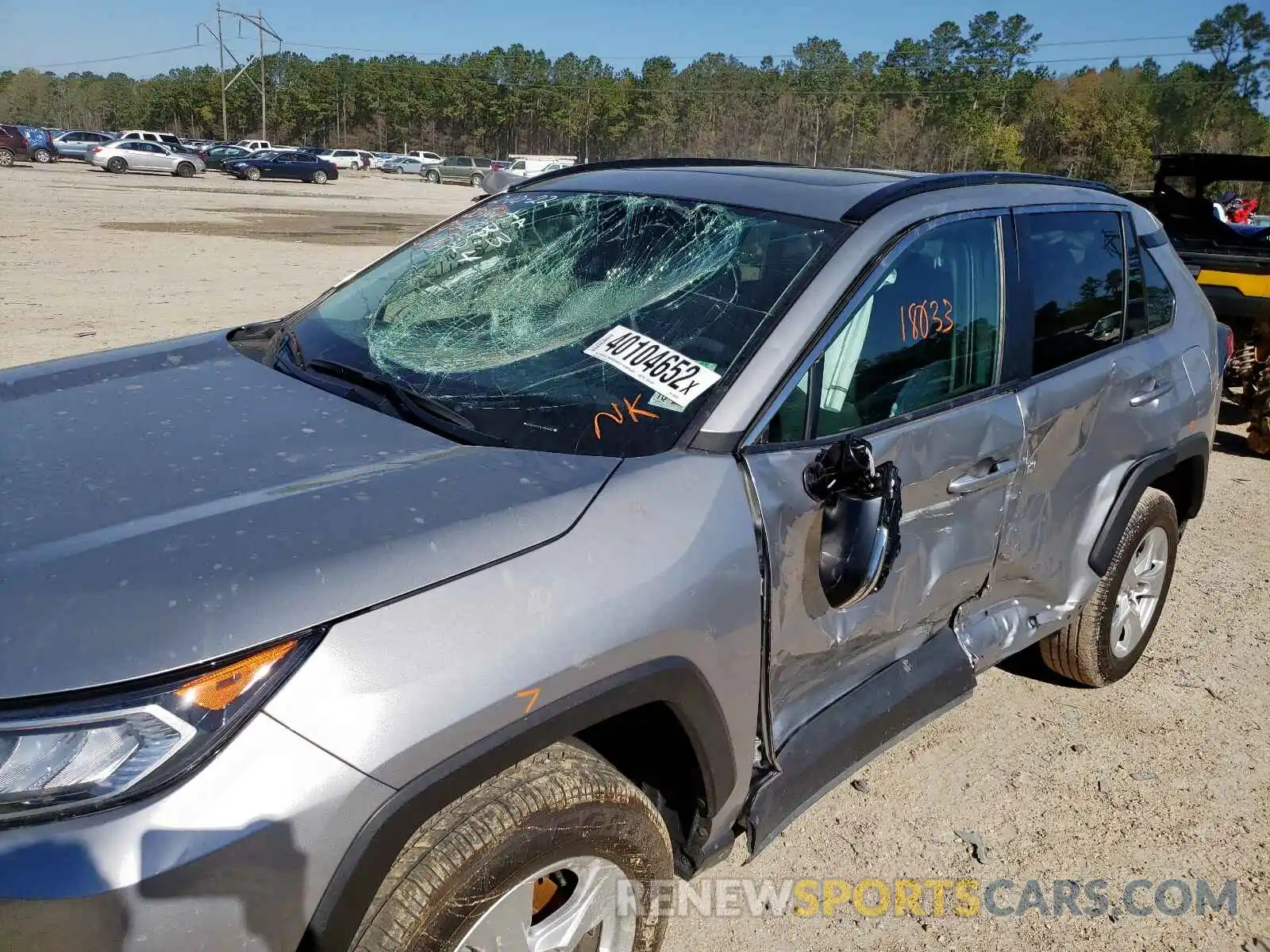 9 Photograph of a damaged car 2T3W1RFV1LC056383 TOYOTA RAV4 2020