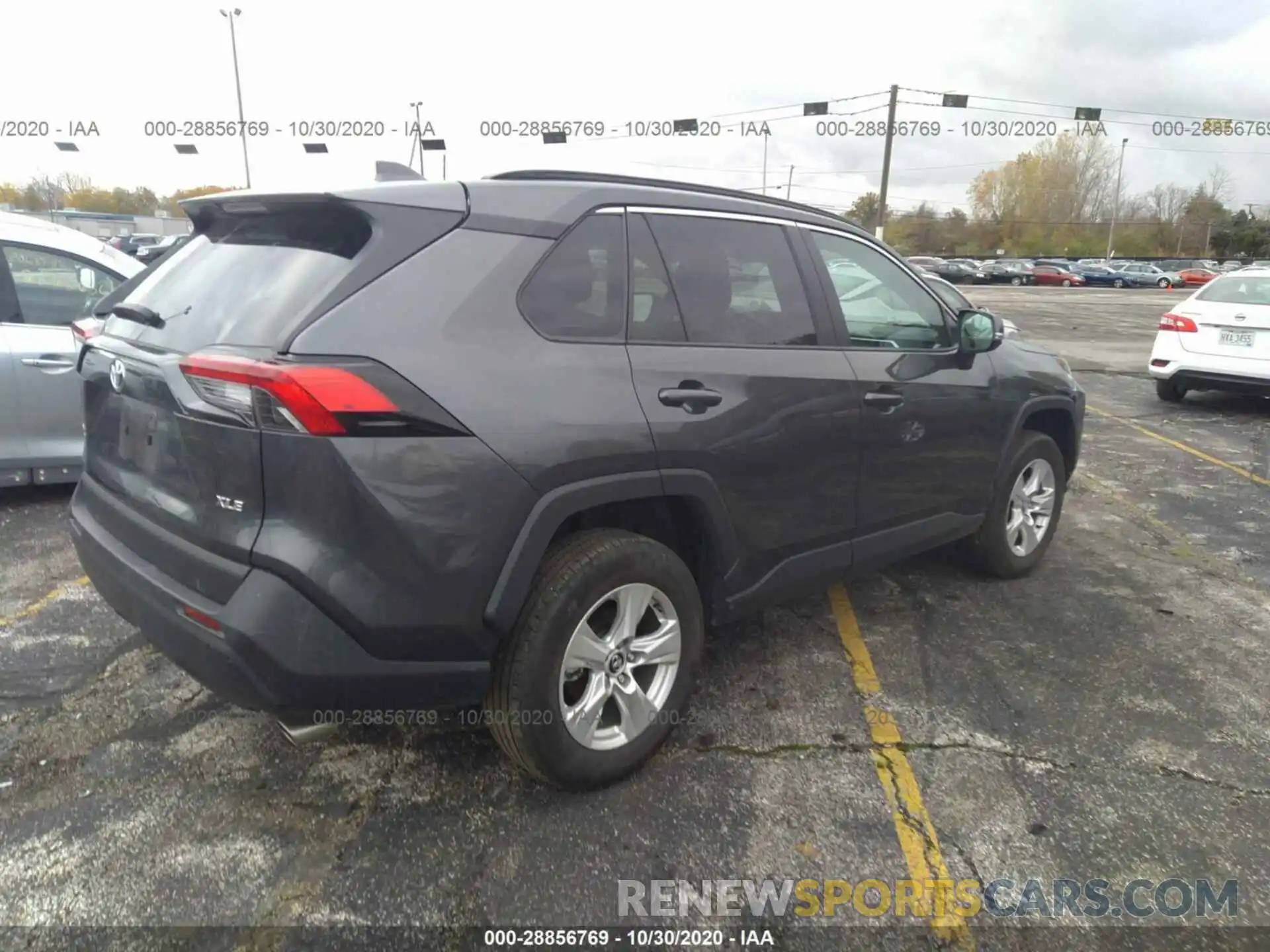 4 Photograph of a damaged car 2T3W1RFV1LC056898 TOYOTA RAV4 2020