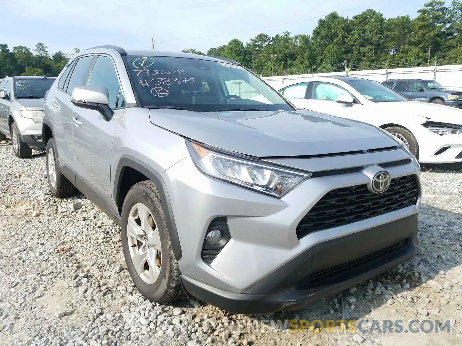 1 Photograph of a damaged car 2T3W1RFV1LC058375 TOYOTA RAV4 2020