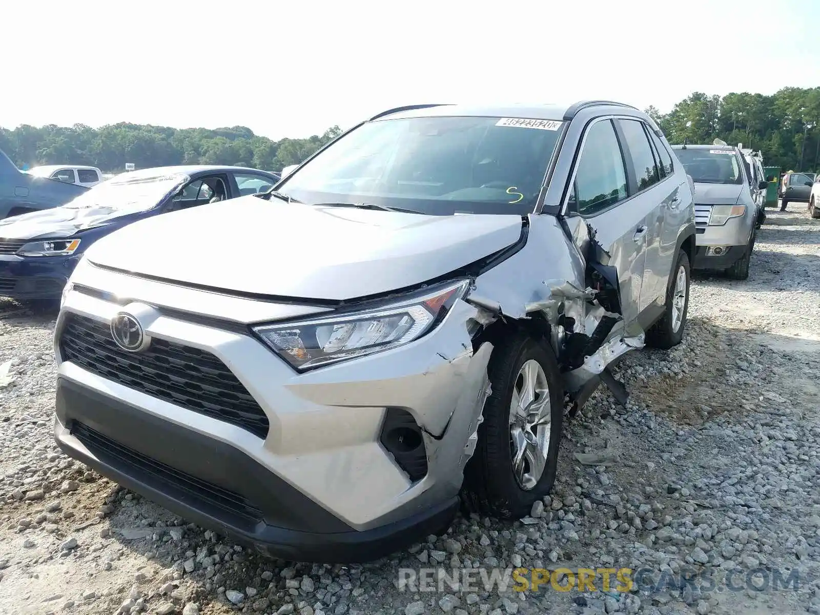 2 Photograph of a damaged car 2T3W1RFV1LC058375 TOYOTA RAV4 2020