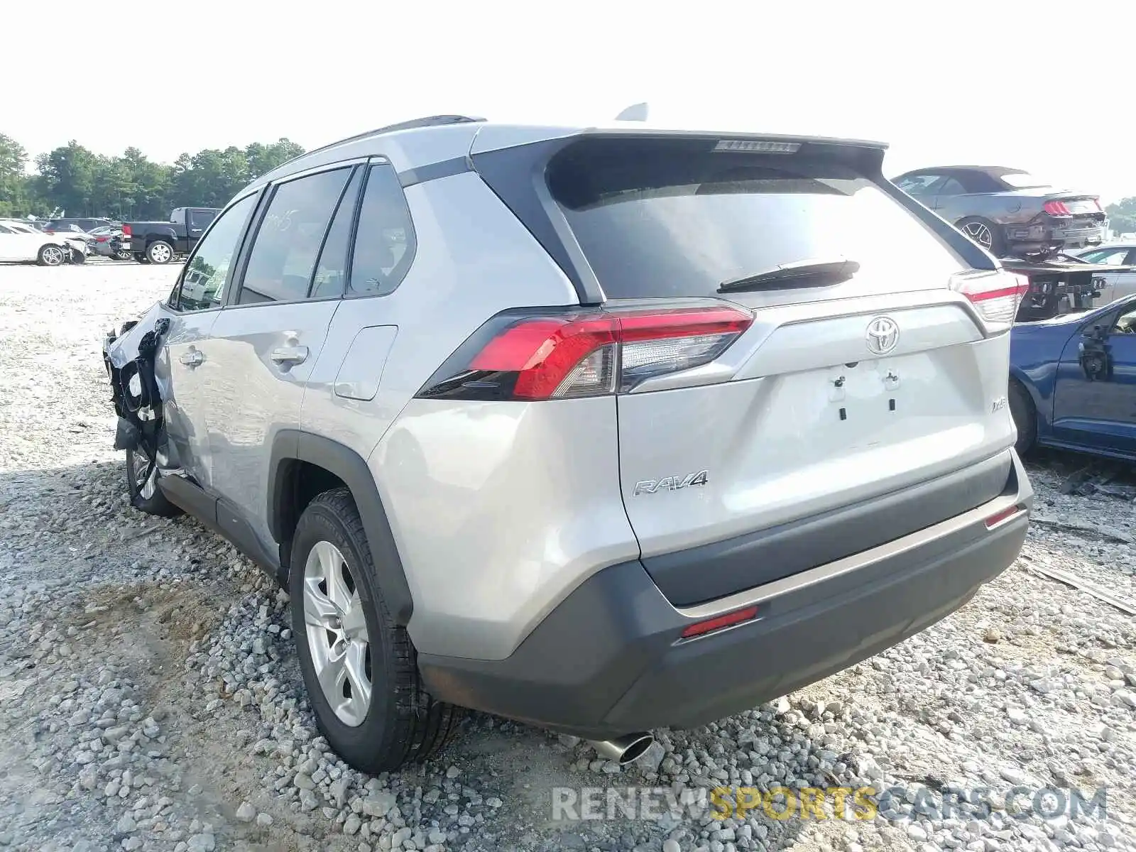 3 Photograph of a damaged car 2T3W1RFV1LC058375 TOYOTA RAV4 2020