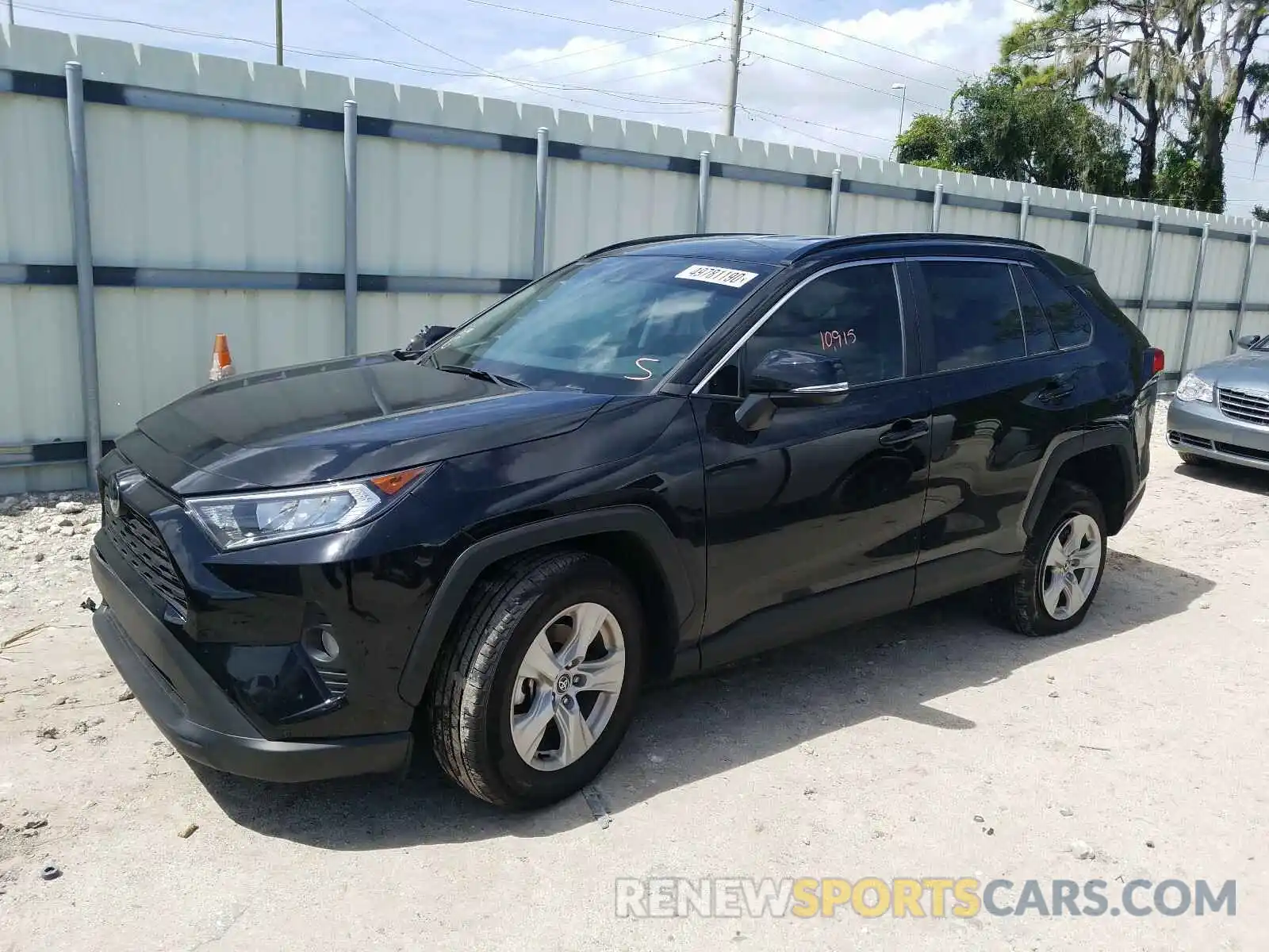 2 Photograph of a damaged car 2T3W1RFV1LC062894 TOYOTA RAV4 2020