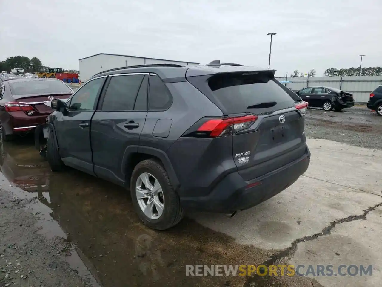 3 Photograph of a damaged car 2T3W1RFV1LC084300 TOYOTA RAV4 2020