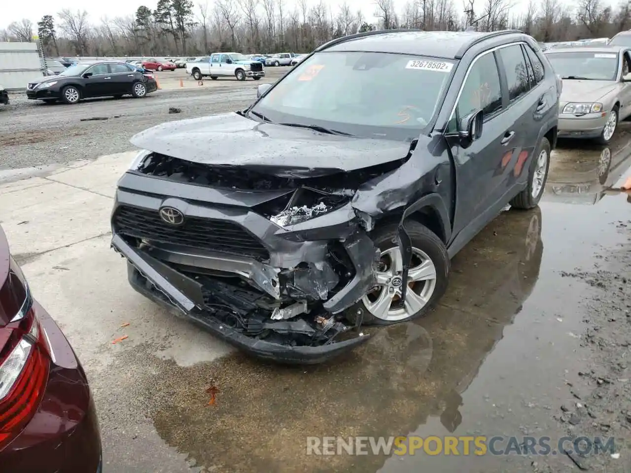 9 Photograph of a damaged car 2T3W1RFV1LC084300 TOYOTA RAV4 2020