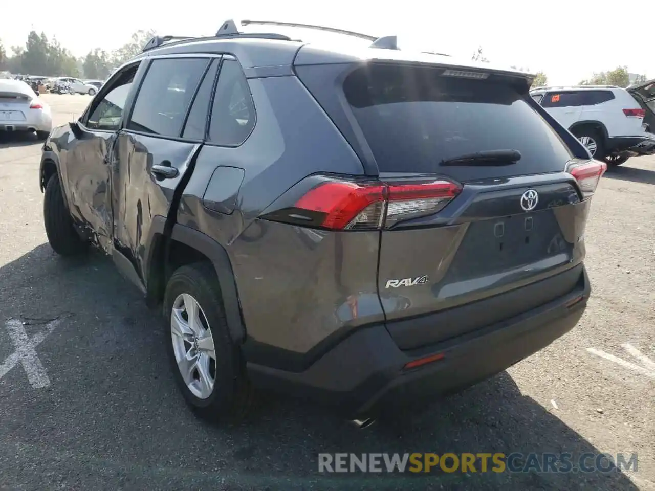 3 Photograph of a damaged car 2T3W1RFV1LC085754 TOYOTA RAV4 2020