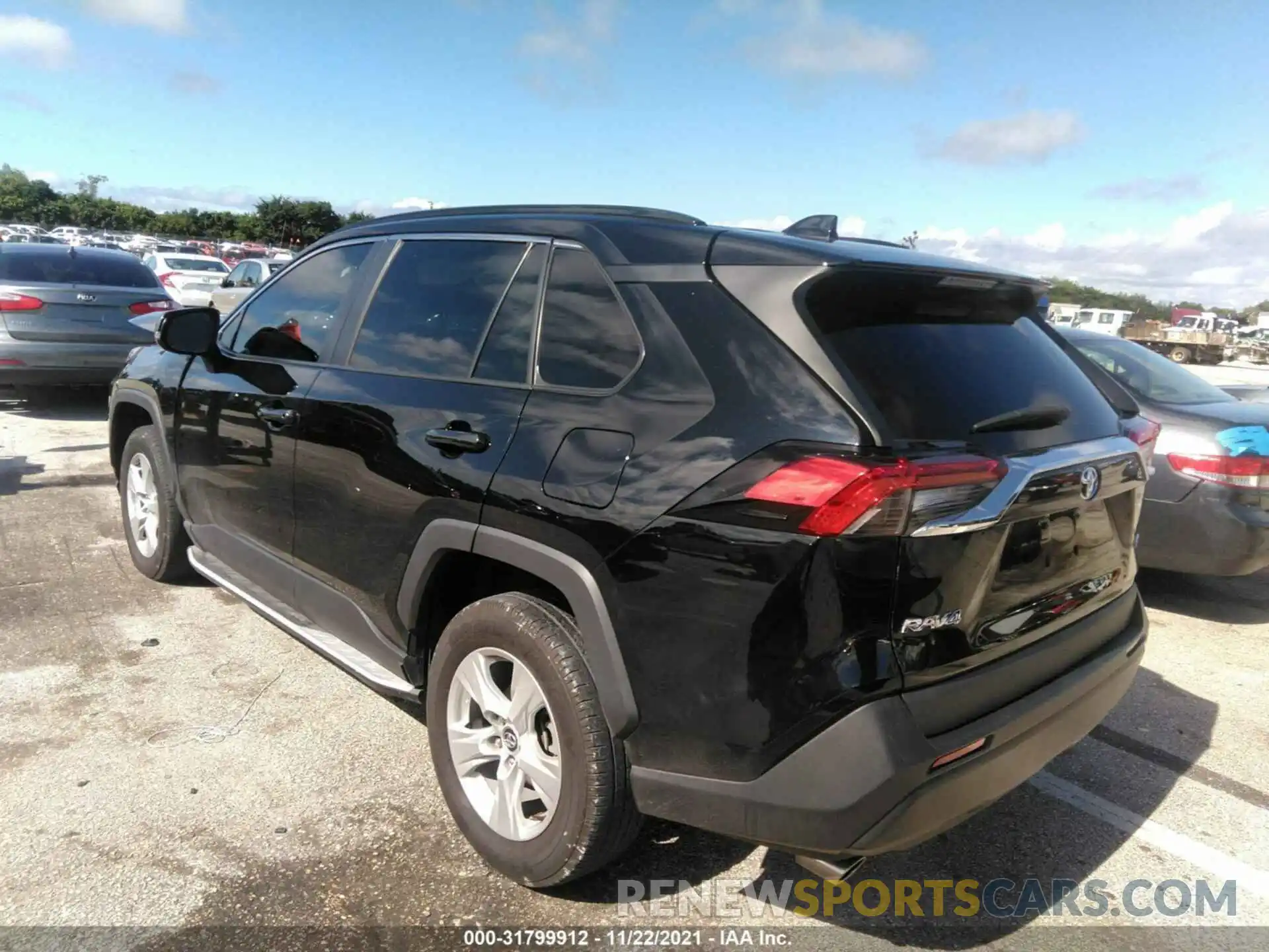 3 Photograph of a damaged car 2T3W1RFV1LW058603 TOYOTA RAV4 2020