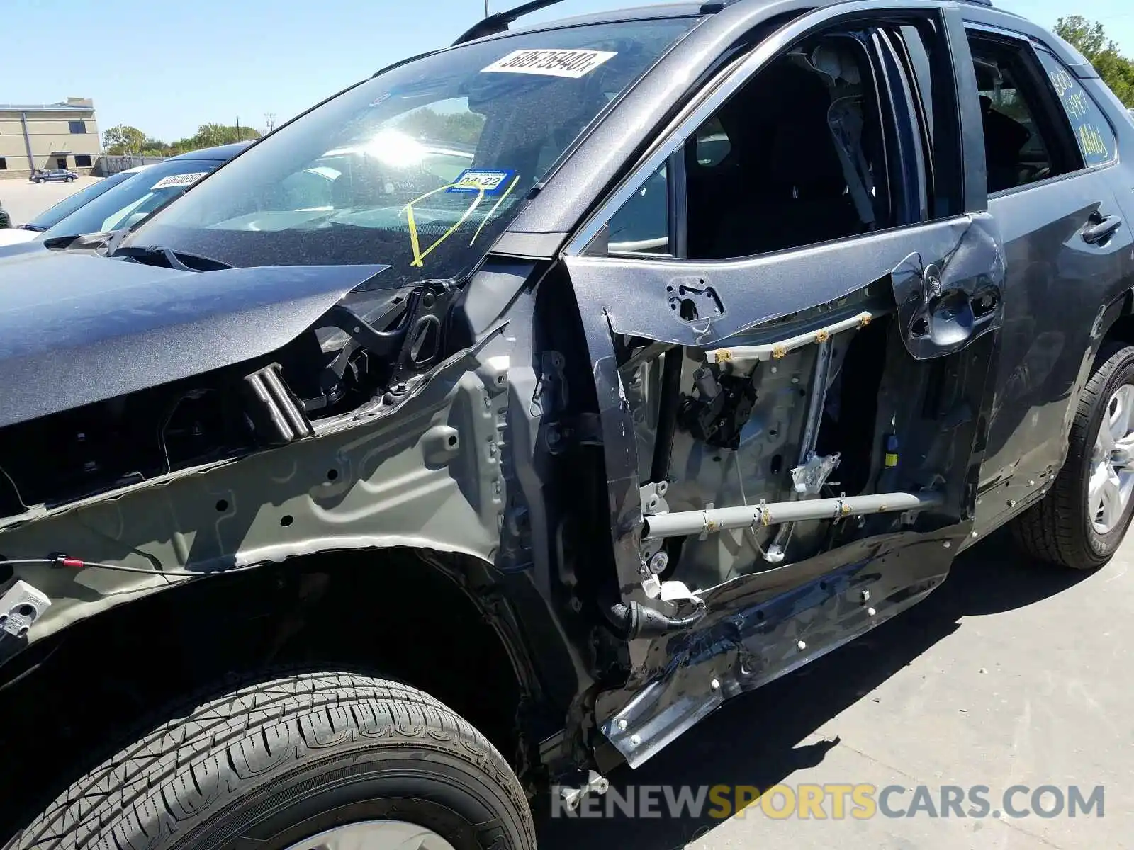 9 Photograph of a damaged car 2T3W1RFV1LW076616 TOYOTA RAV4 2020