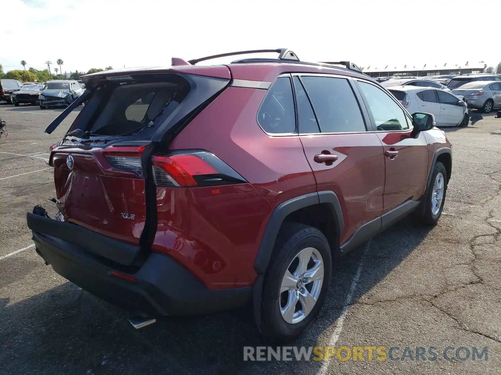 4 Photograph of a damaged car 2T3W1RFV1LW081248 TOYOTA RAV4 2020