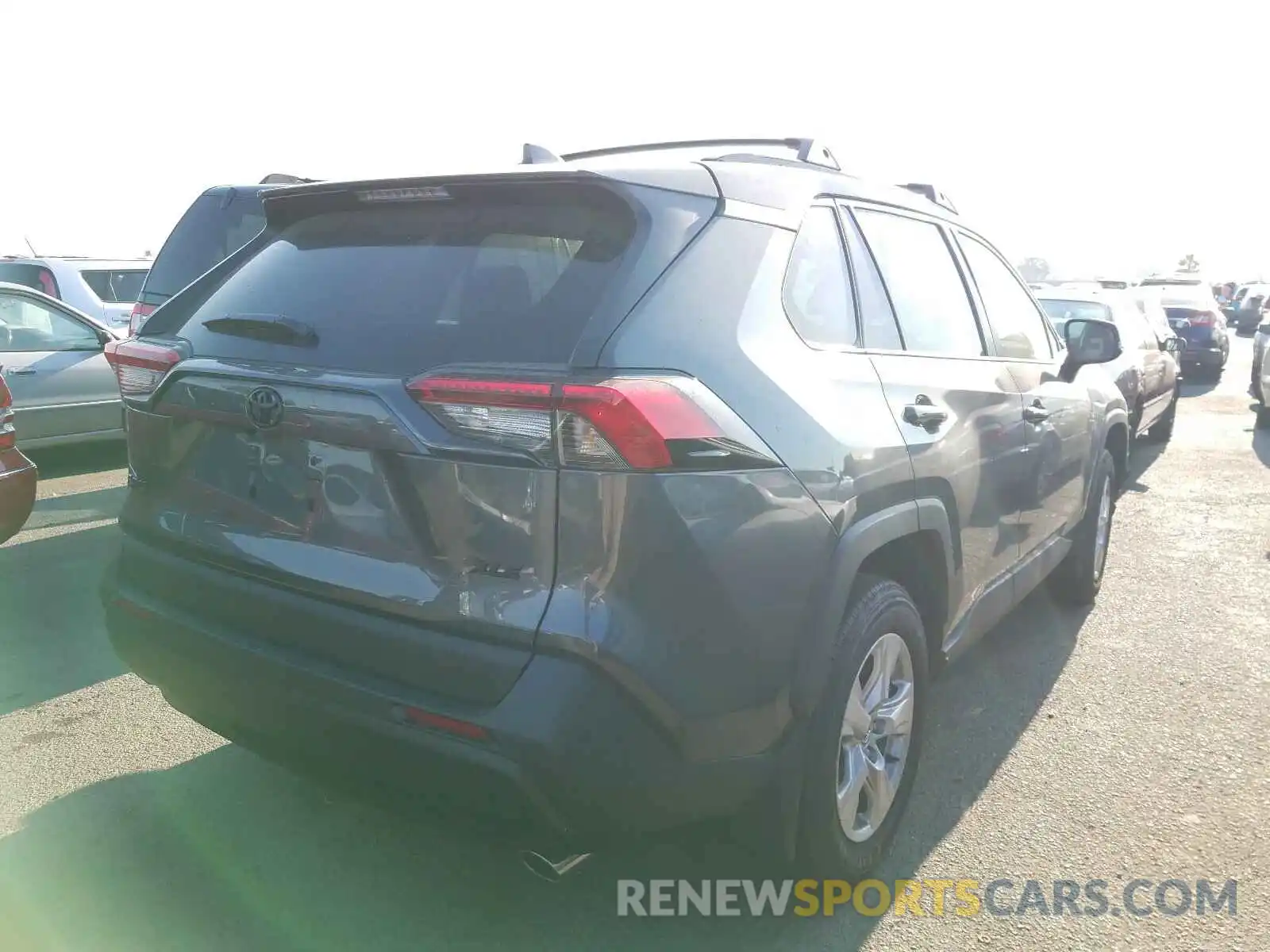 4 Photograph of a damaged car 2T3W1RFV1LW081394 TOYOTA RAV4 2020