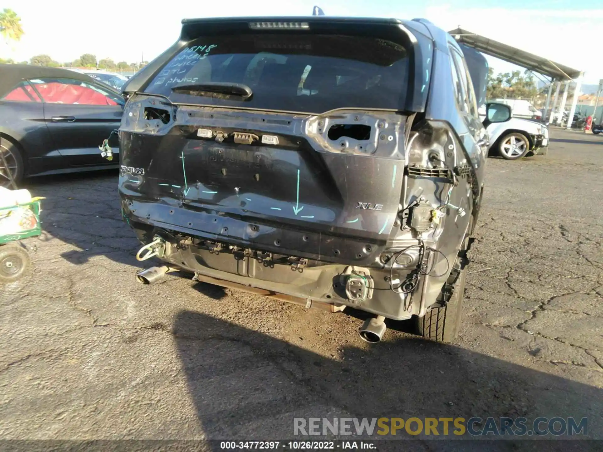 13 Фотография поврежденного автомобиля 2T3W1RFV1LW086353 TOYOTA RAV4 2020