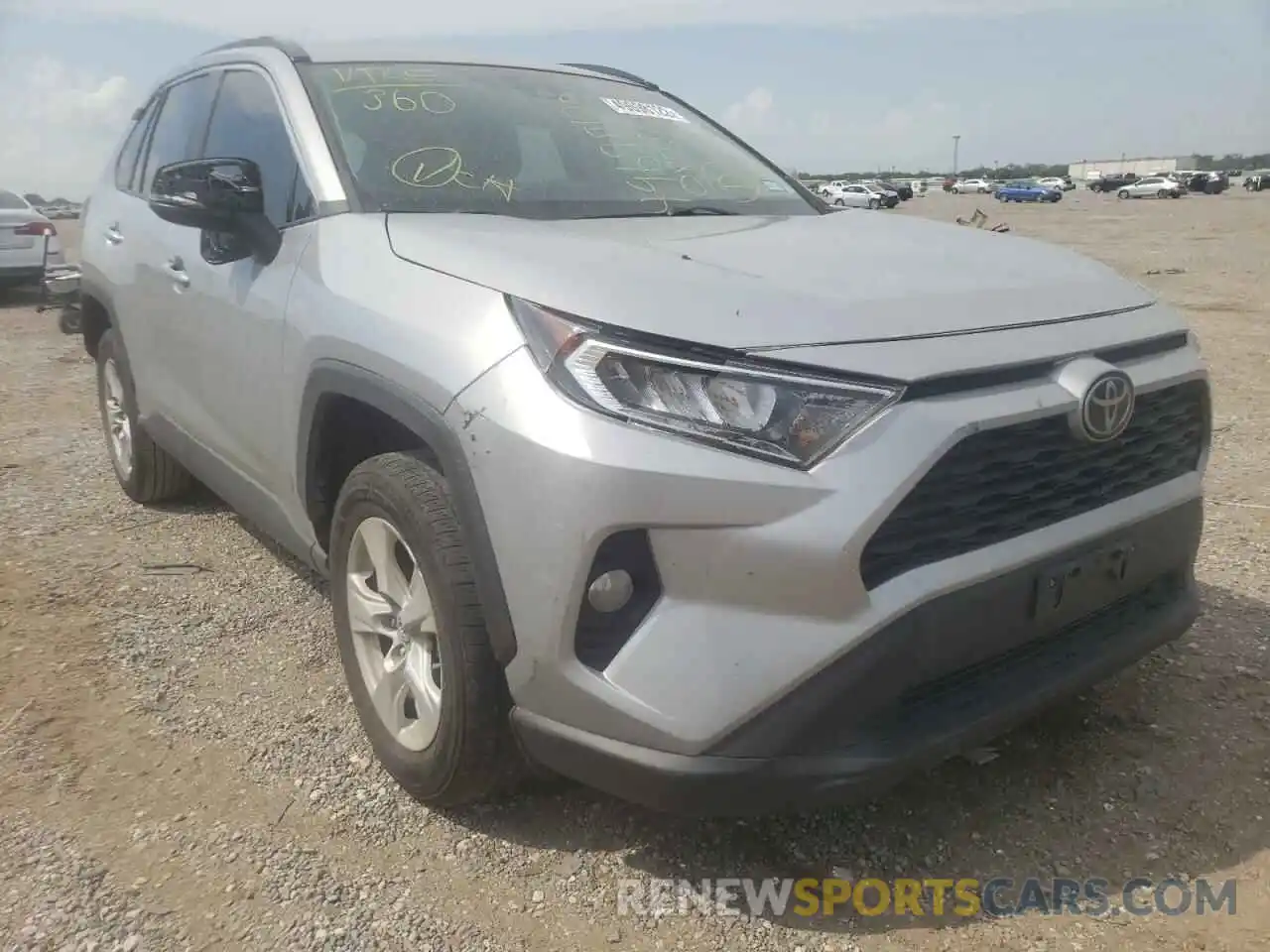 1 Photograph of a damaged car 2T3W1RFV1LW087275 TOYOTA RAV4 2020