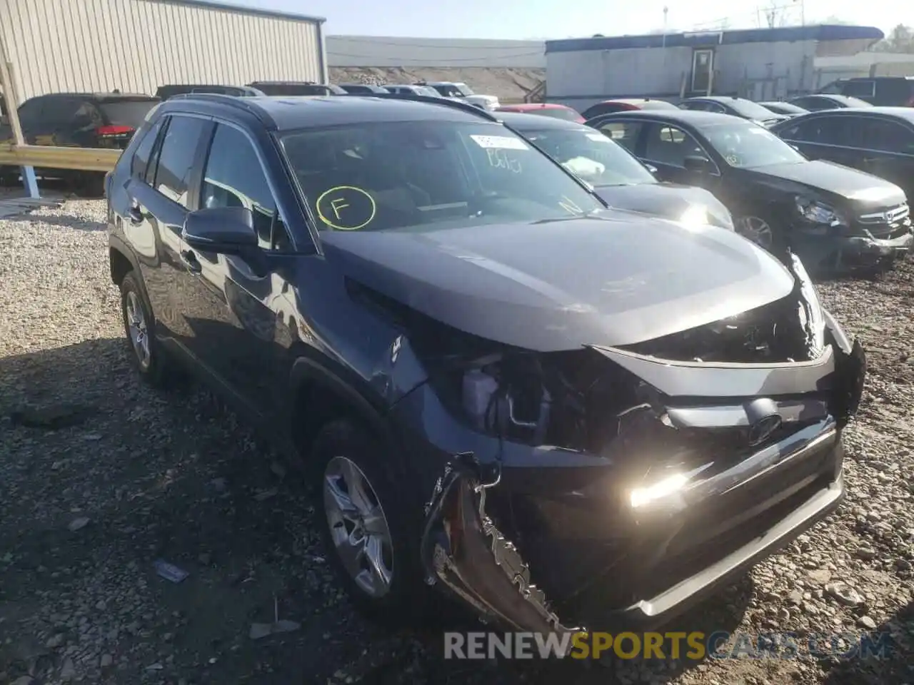 1 Photograph of a damaged car 2T3W1RFV1LW091049 TOYOTA RAV4 2020