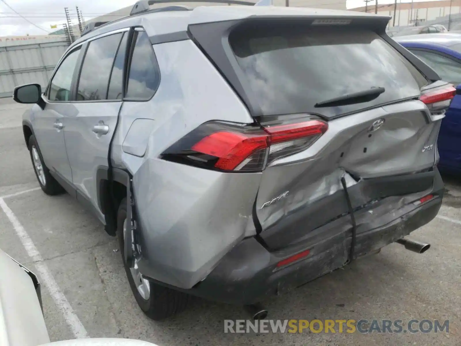3 Photograph of a damaged car 2T3W1RFV1LW097630 TOYOTA RAV4 2020