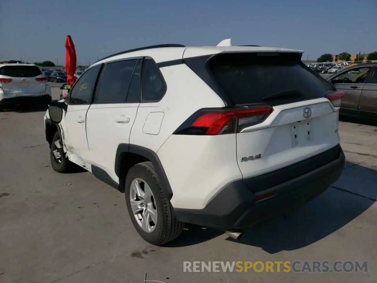 3 Photograph of a damaged car 2T3W1RFV2LC037678 TOYOTA RAV4 2020