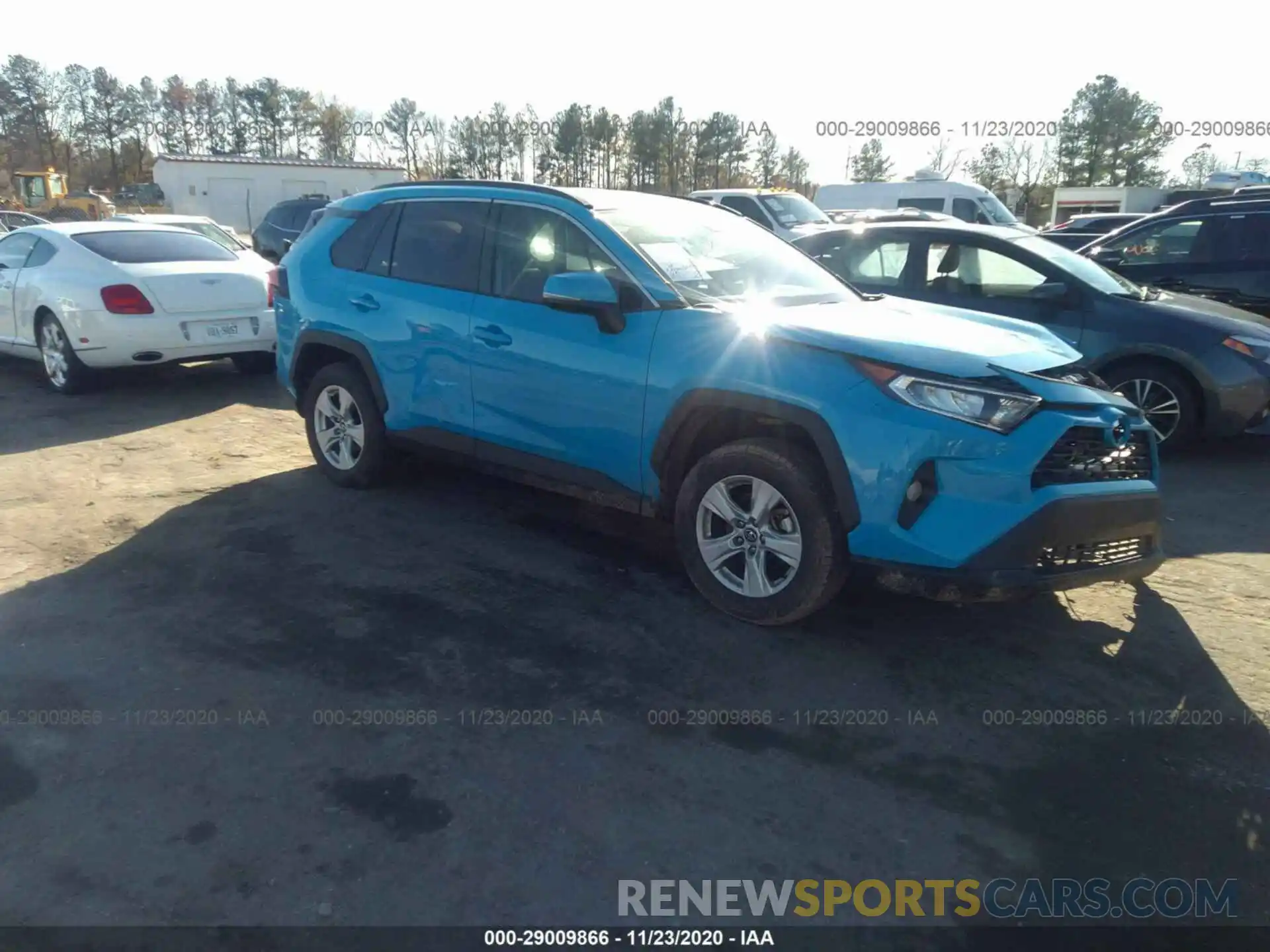 1 Photograph of a damaged car 2T3W1RFV2LC038605 TOYOTA RAV4 2020