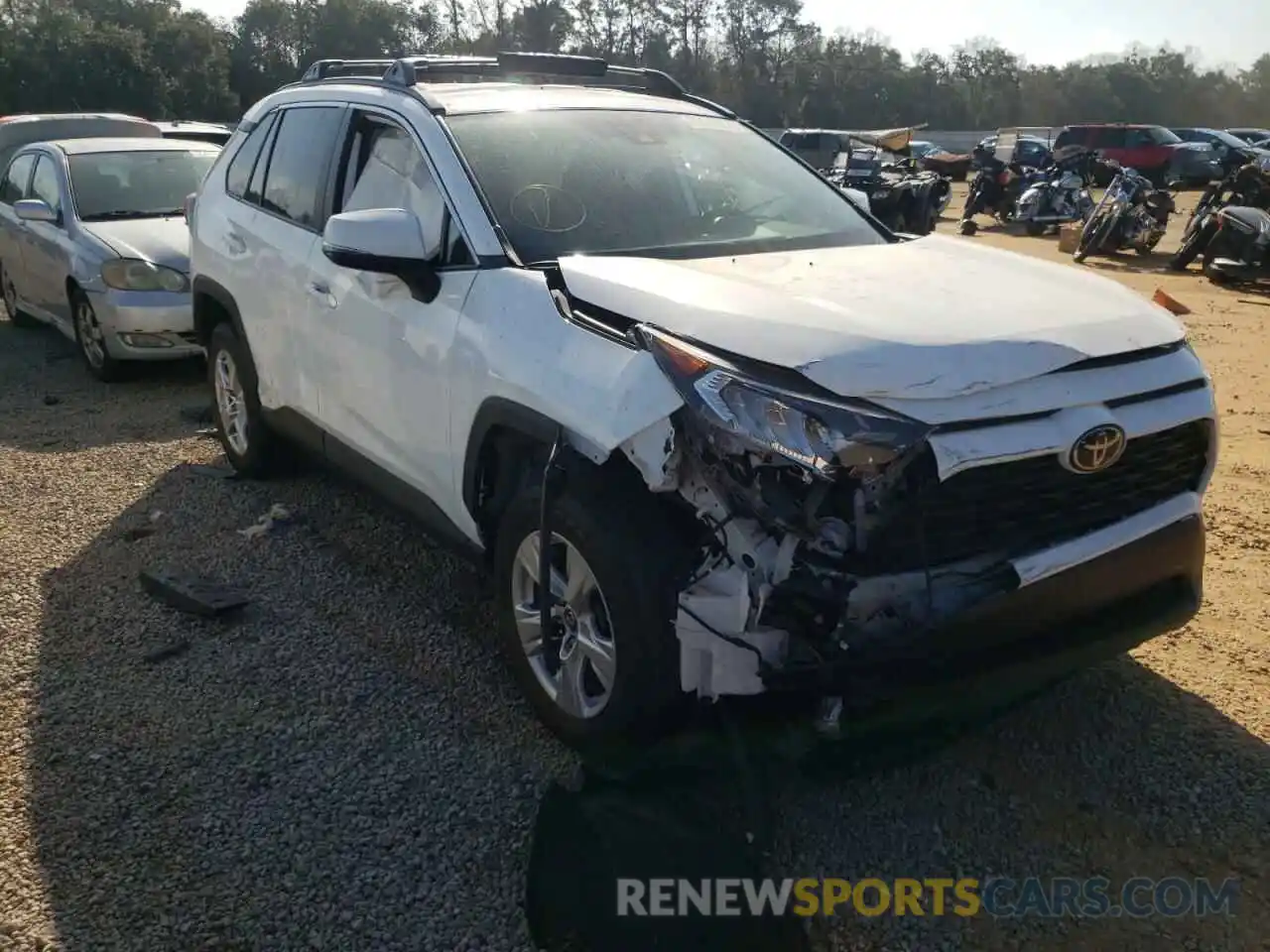 1 Photograph of a damaged car 2T3W1RFV2LC046493 TOYOTA RAV4 2020