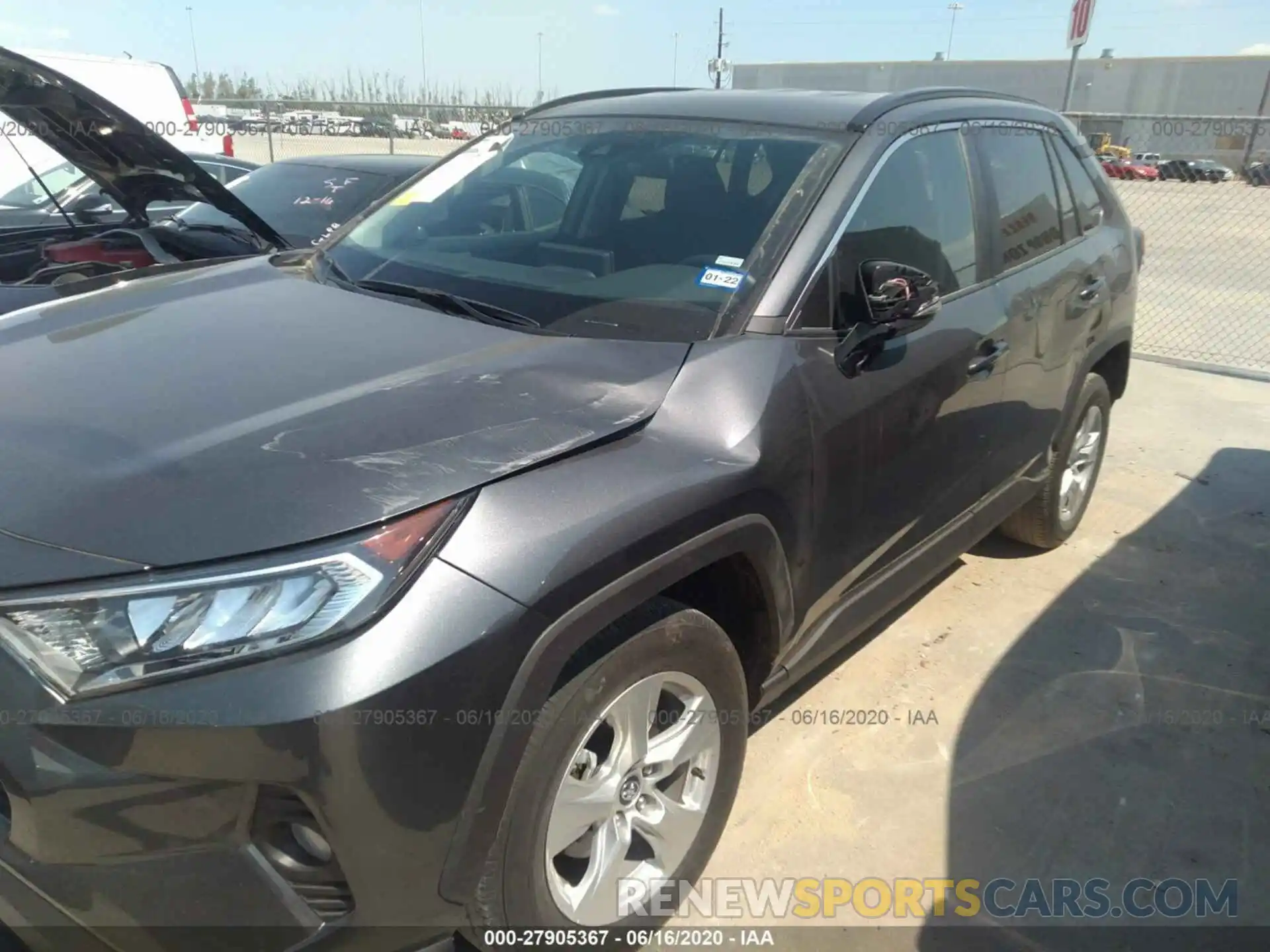 6 Photograph of a damaged car 2T3W1RFV2LC051628 TOYOTA RAV4 2020