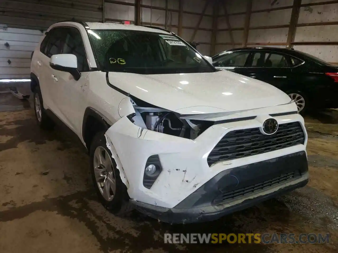 1 Photograph of a damaged car 2T3W1RFV2LC053508 TOYOTA RAV4 2020