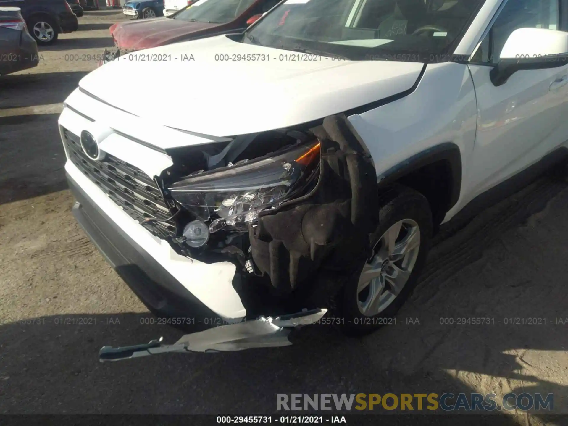 6 Photograph of a damaged car 2T3W1RFV2LC060832 TOYOTA RAV4 2020