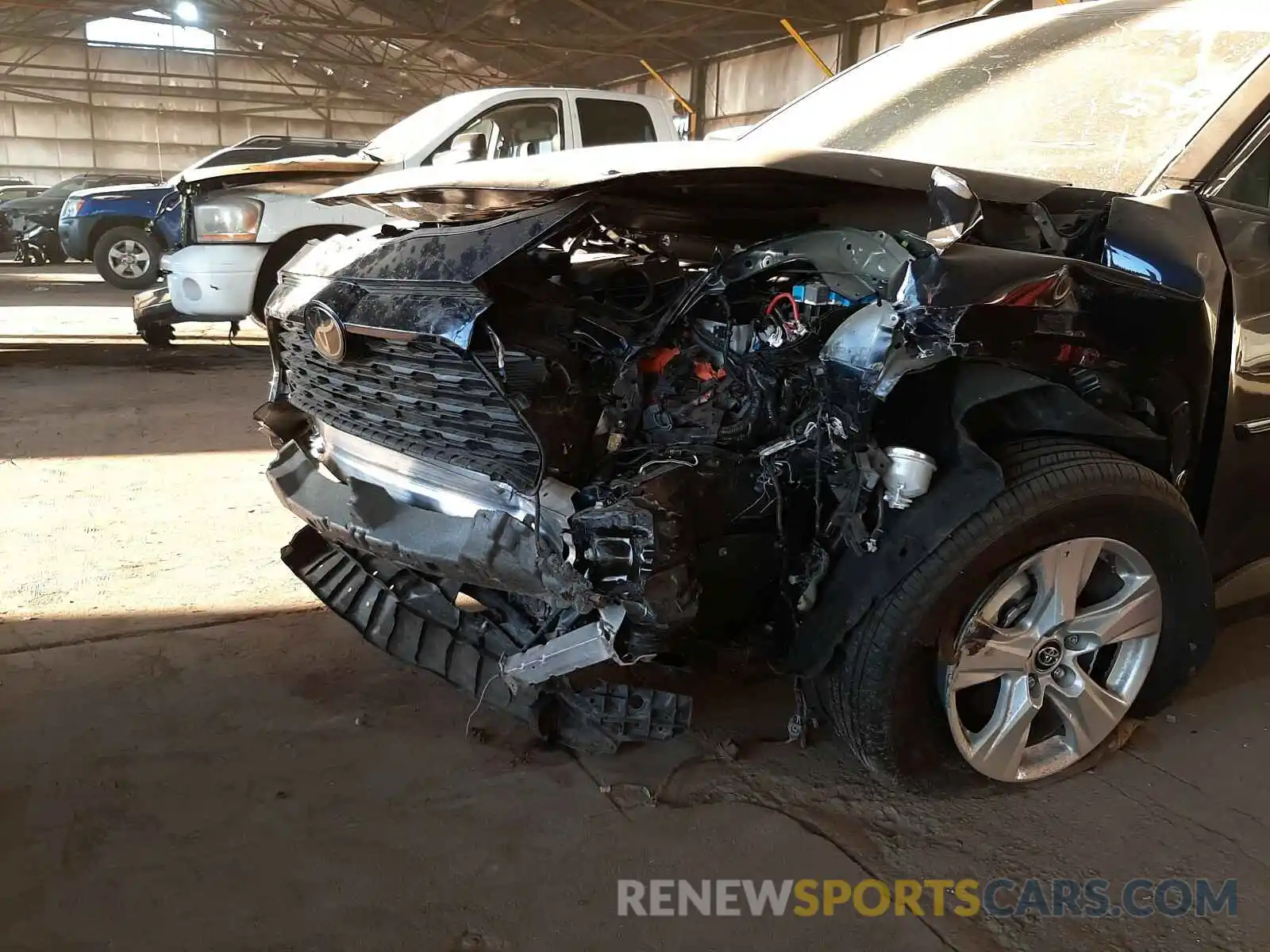 9 Photograph of a damaged car 2T3W1RFV2LC061396 TOYOTA RAV4 2020