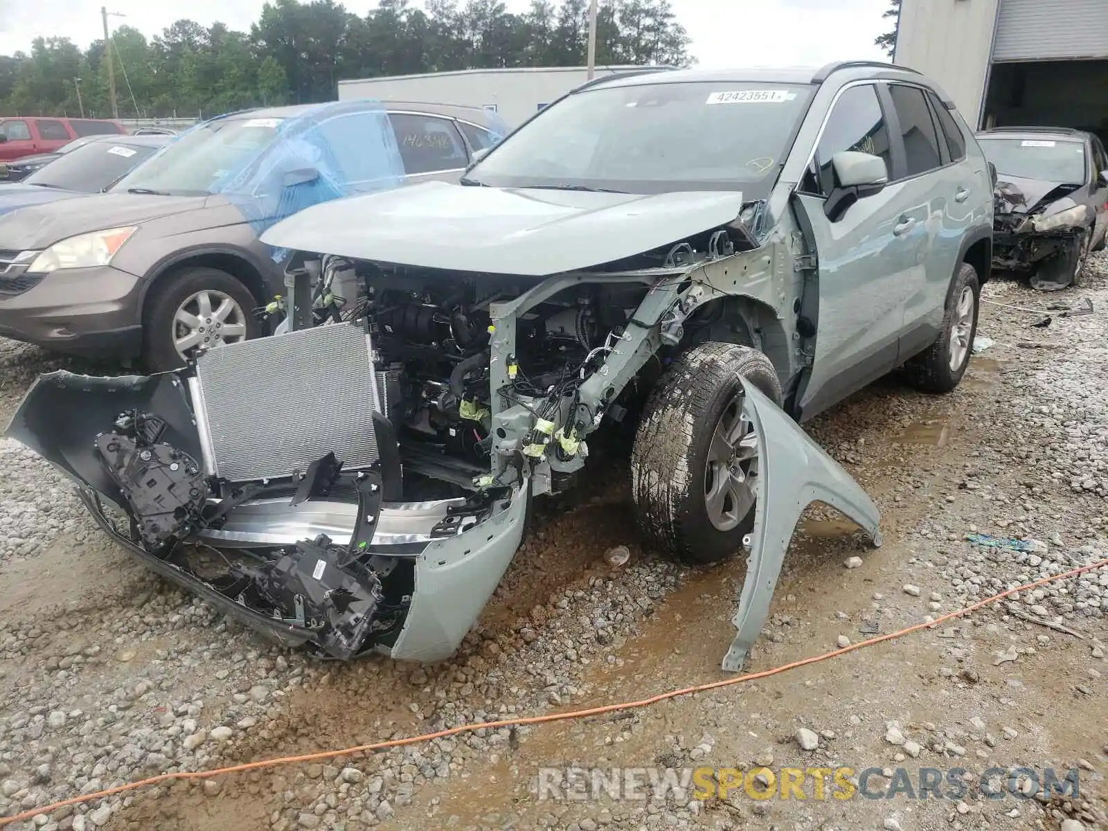 2 Photograph of a damaged car 2T3W1RFV2LC082586 TOYOTA RAV4 2020