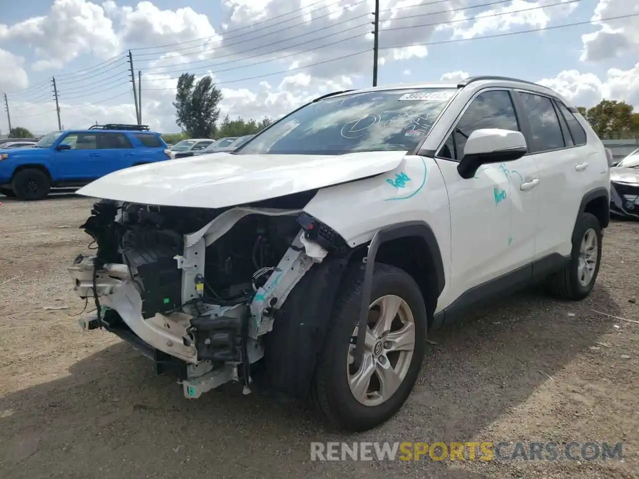 2 Photograph of a damaged car 2T3W1RFV2LW059873 TOYOTA RAV4 2020