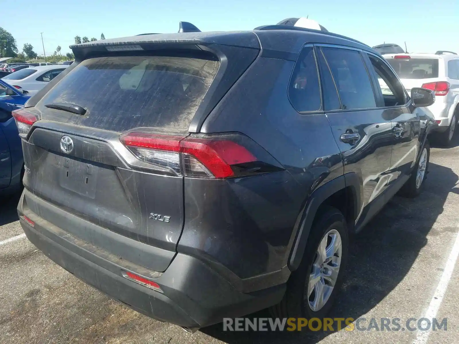 4 Photograph of a damaged car 2T3W1RFV2LW065978 TOYOTA RAV4 2020