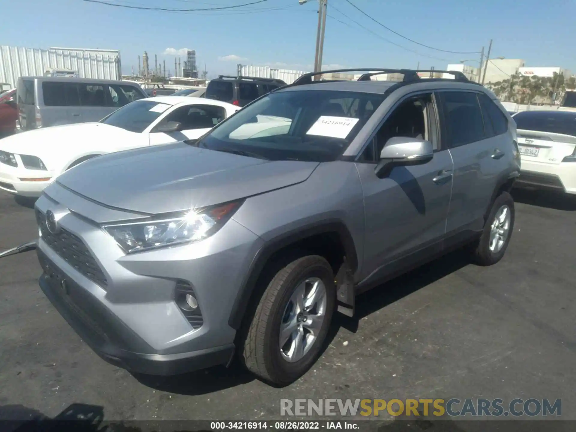 2 Photograph of a damaged car 2T3W1RFV2LW073840 TOYOTA RAV4 2020